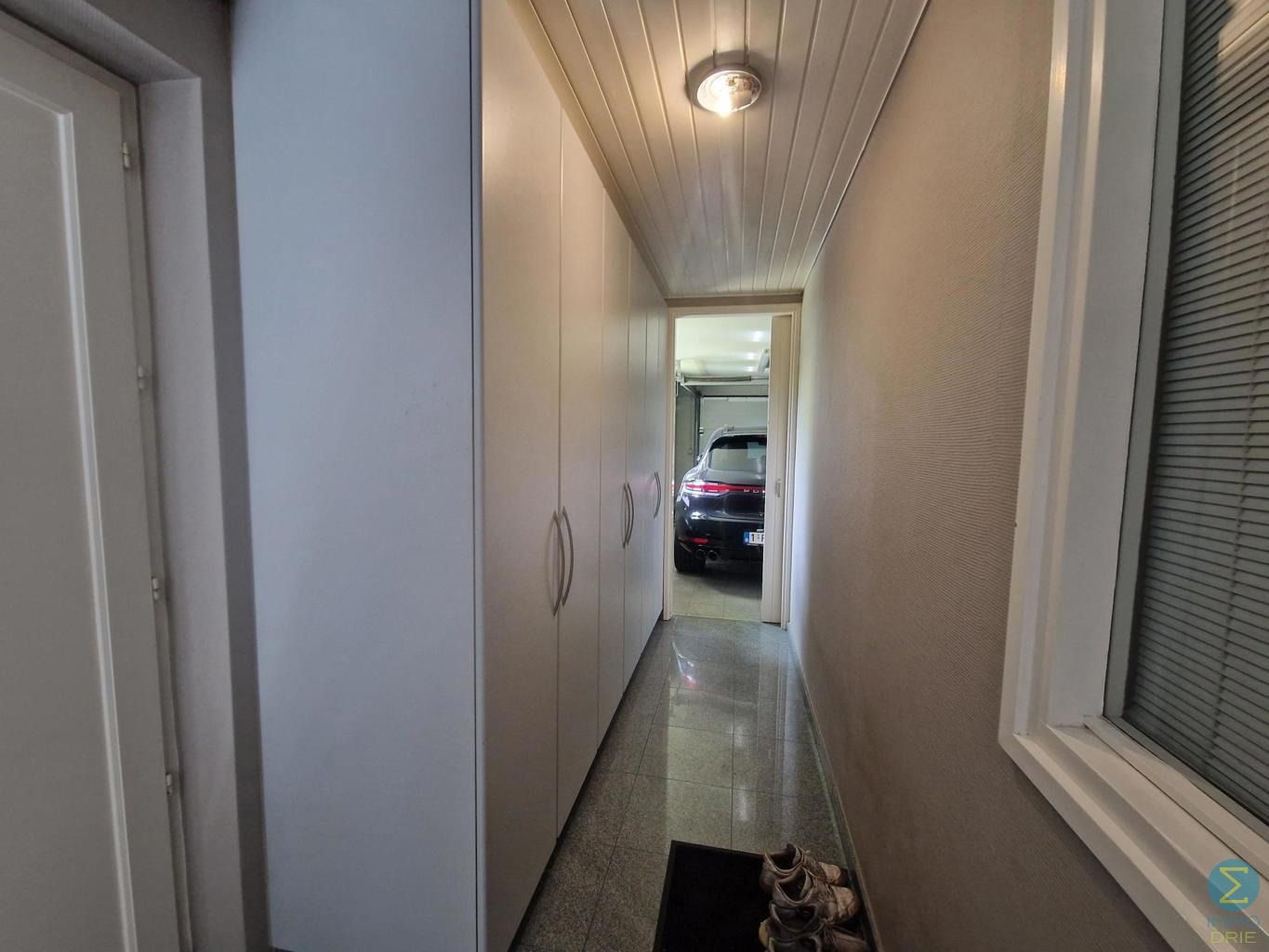 Vrijstaande woning van 340m². foto 20