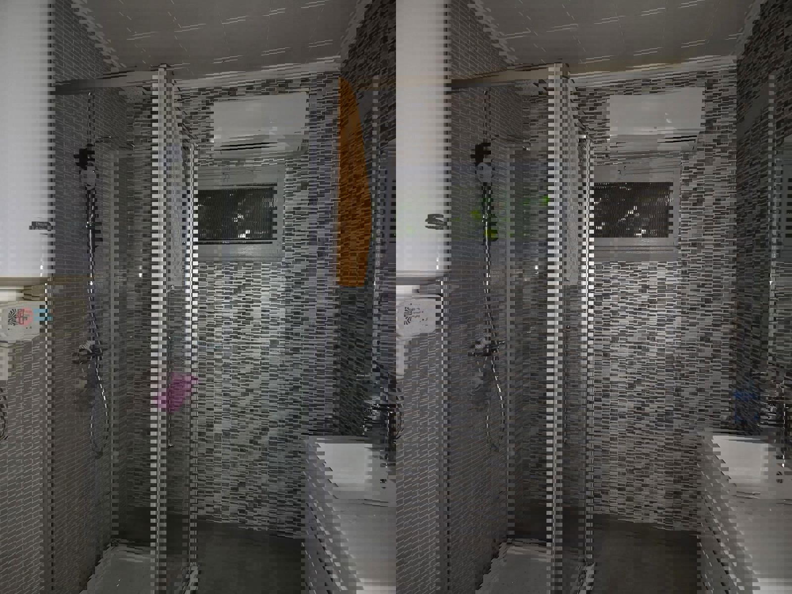 Te renoveren villa op toplocatie te Sijsele/Damme foto 8