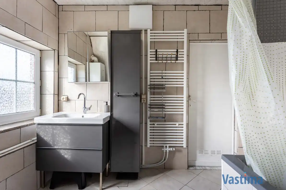 Rustige gelegen gezinswoning met tuin foto 18