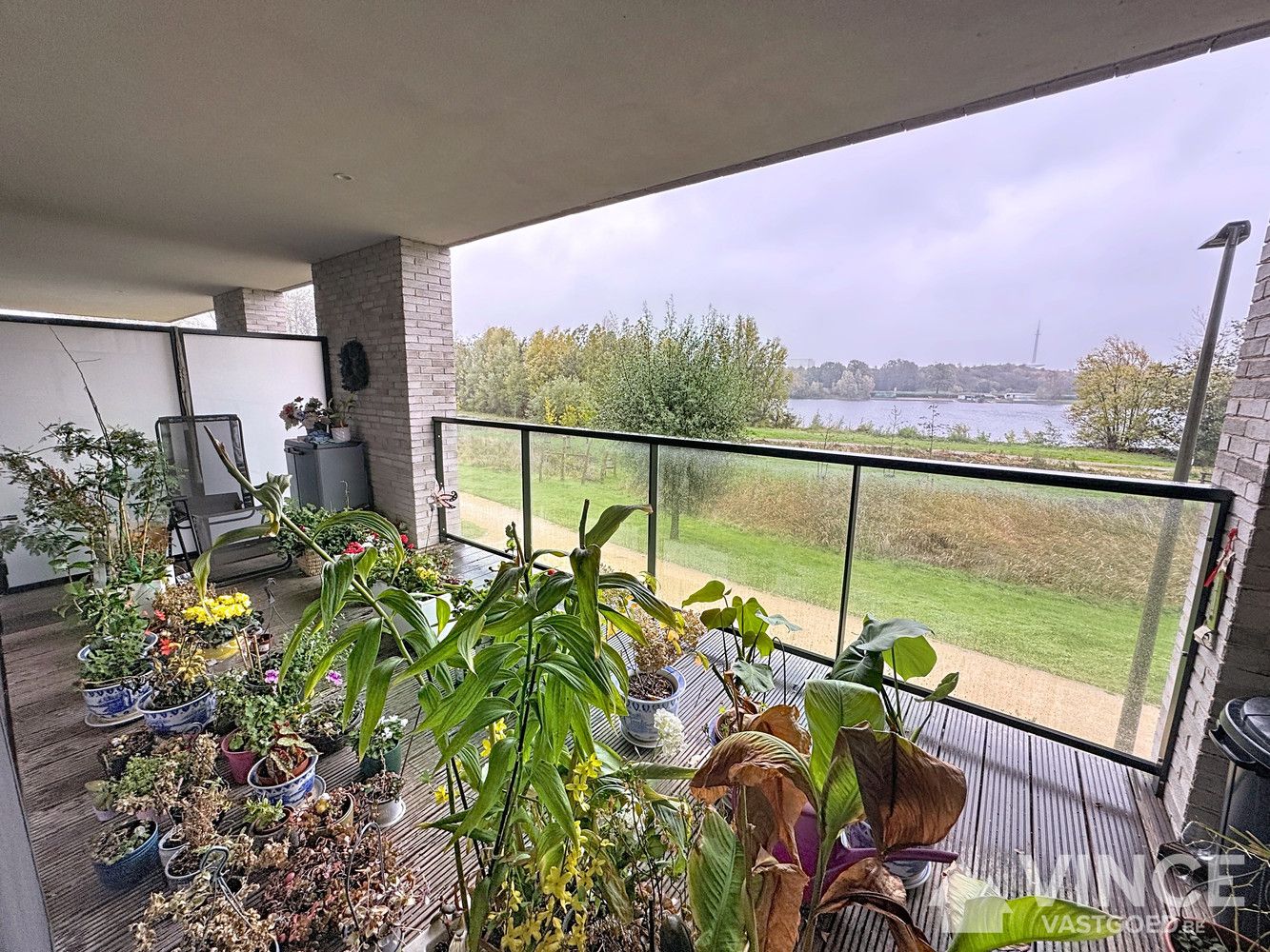 Recent 2 slk-appartement met prachtig uitzicht foto 17