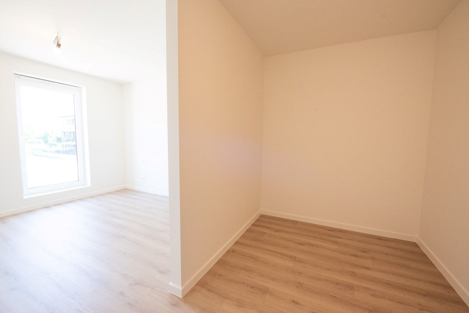 Energiezuinige, moderne NIEUWBOUWWONING TE KOOP !! foto 8