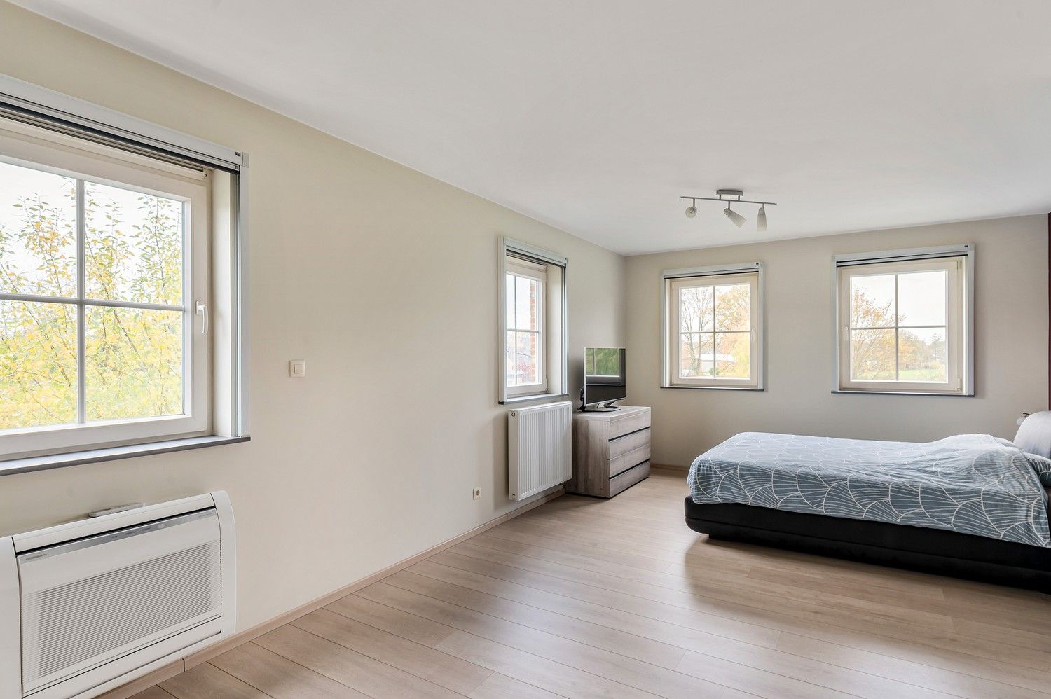 Ruime recente halfopen bebouwing met EPC-A foto 17