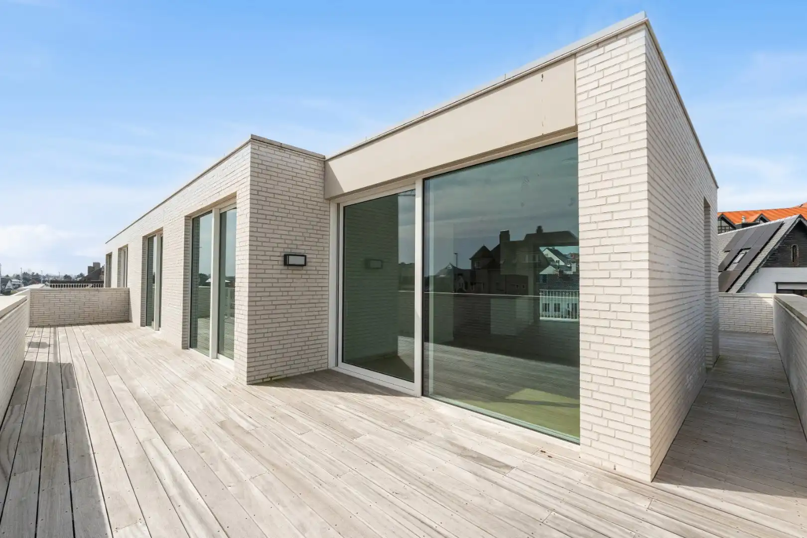 Luxe appartementen te Koksijde: 8 Standaard appartementen met 2-3 slaapkamers en 89-114 m2 bewoonbare oppervlakte foto 6