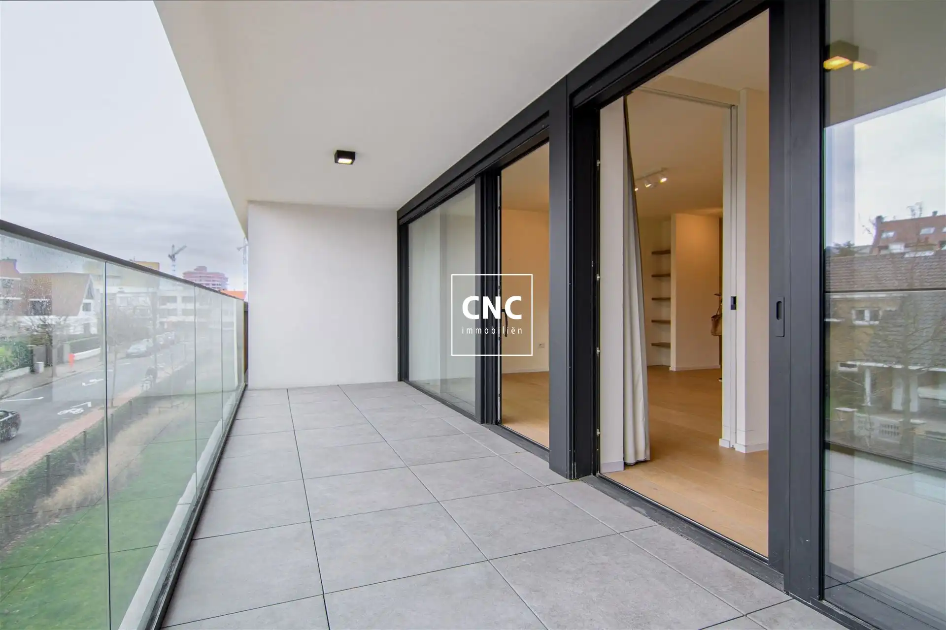 Volledig afgewerkt serviceflat in een luxueuze residentie foto 15