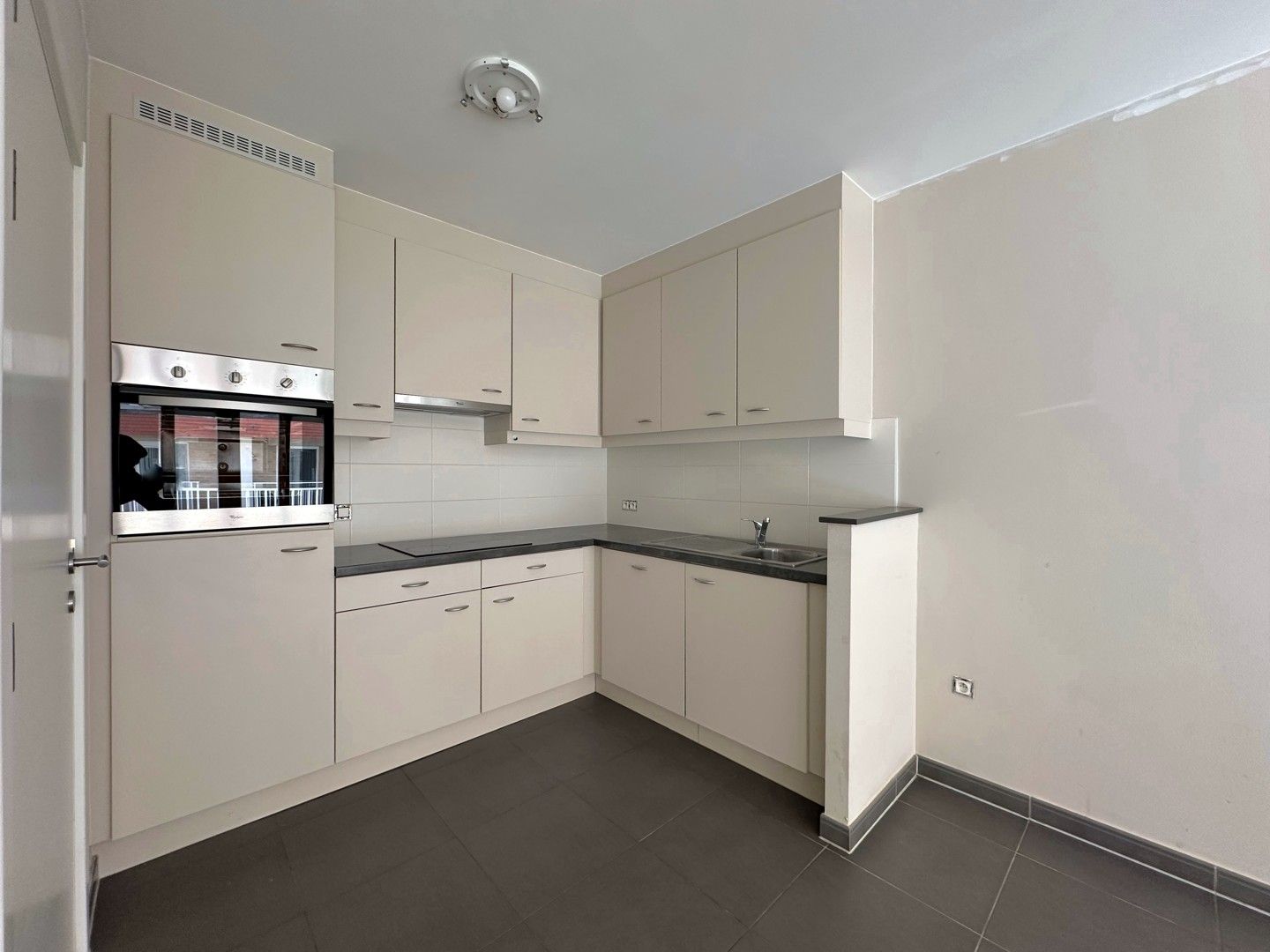 Instapklaar appartement in residentie 'Denderhof' foto 4