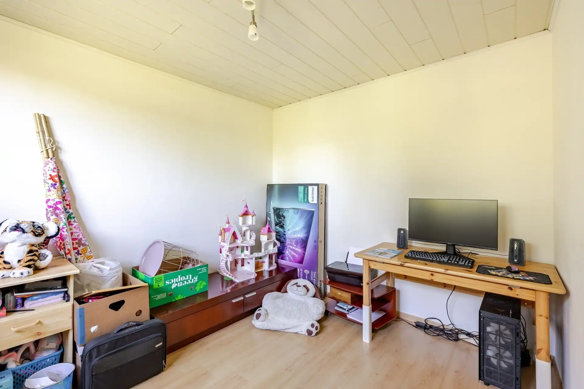 Prachtige instapklare woning met 4 slaapkamers en tuin! foto 18