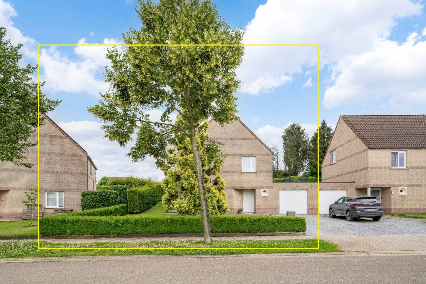 Instapklare halfvrijstaande woning met 4 slaapkamers en tuintje in een aangename woonwijk vlakbij het centrum foto 4