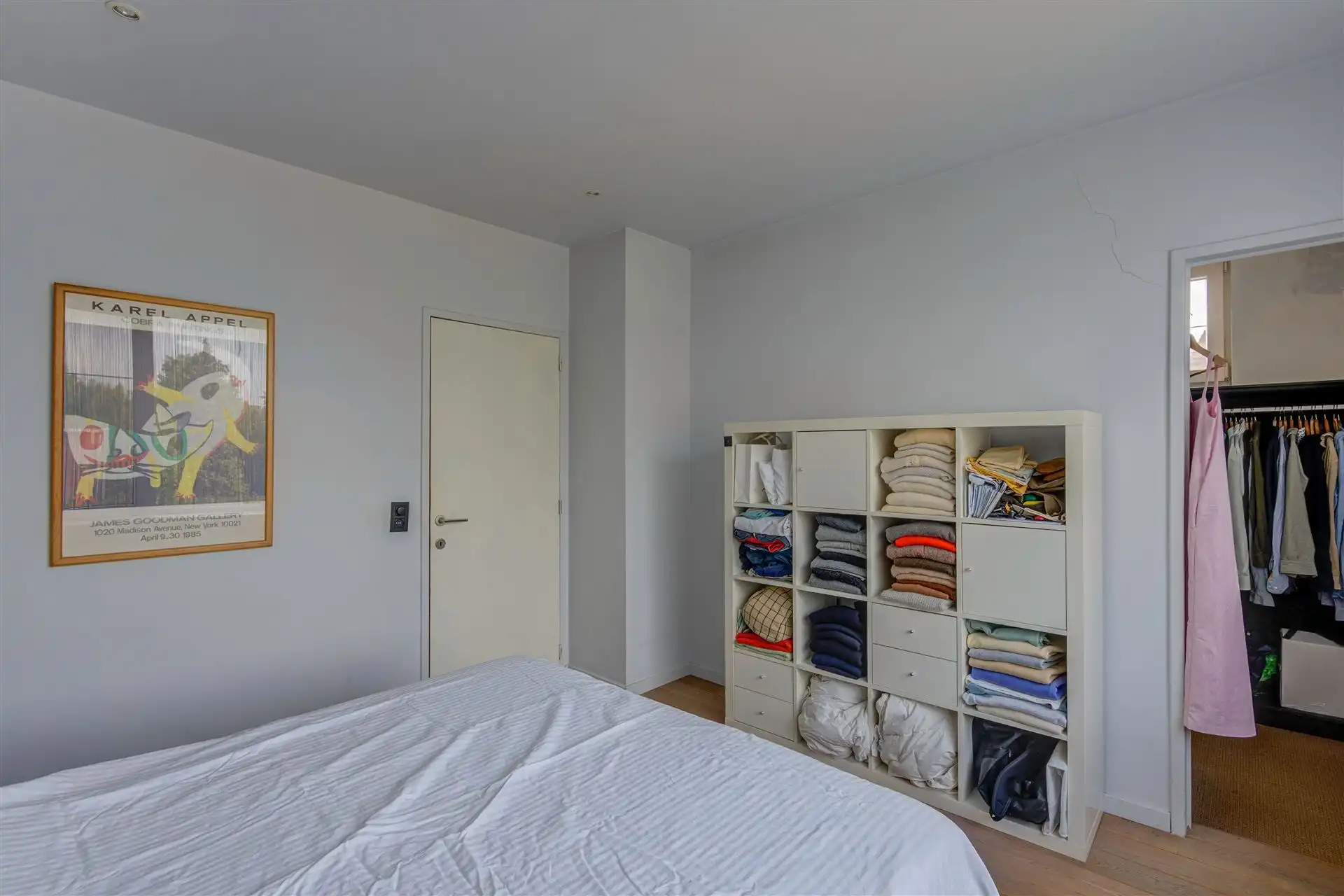 Licht ruim appartement met 2 slaapkamers en terras  foto 18