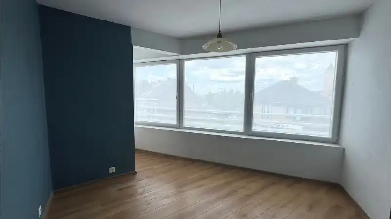 Comfortabel 2-slaapkamerappartement met  Terras te huur in Zottegem foto 4