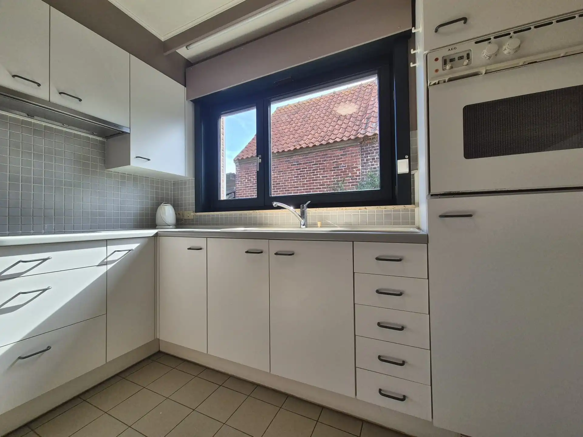 Gunstig gelegen bungalow voor kort verhuur.  foto 8