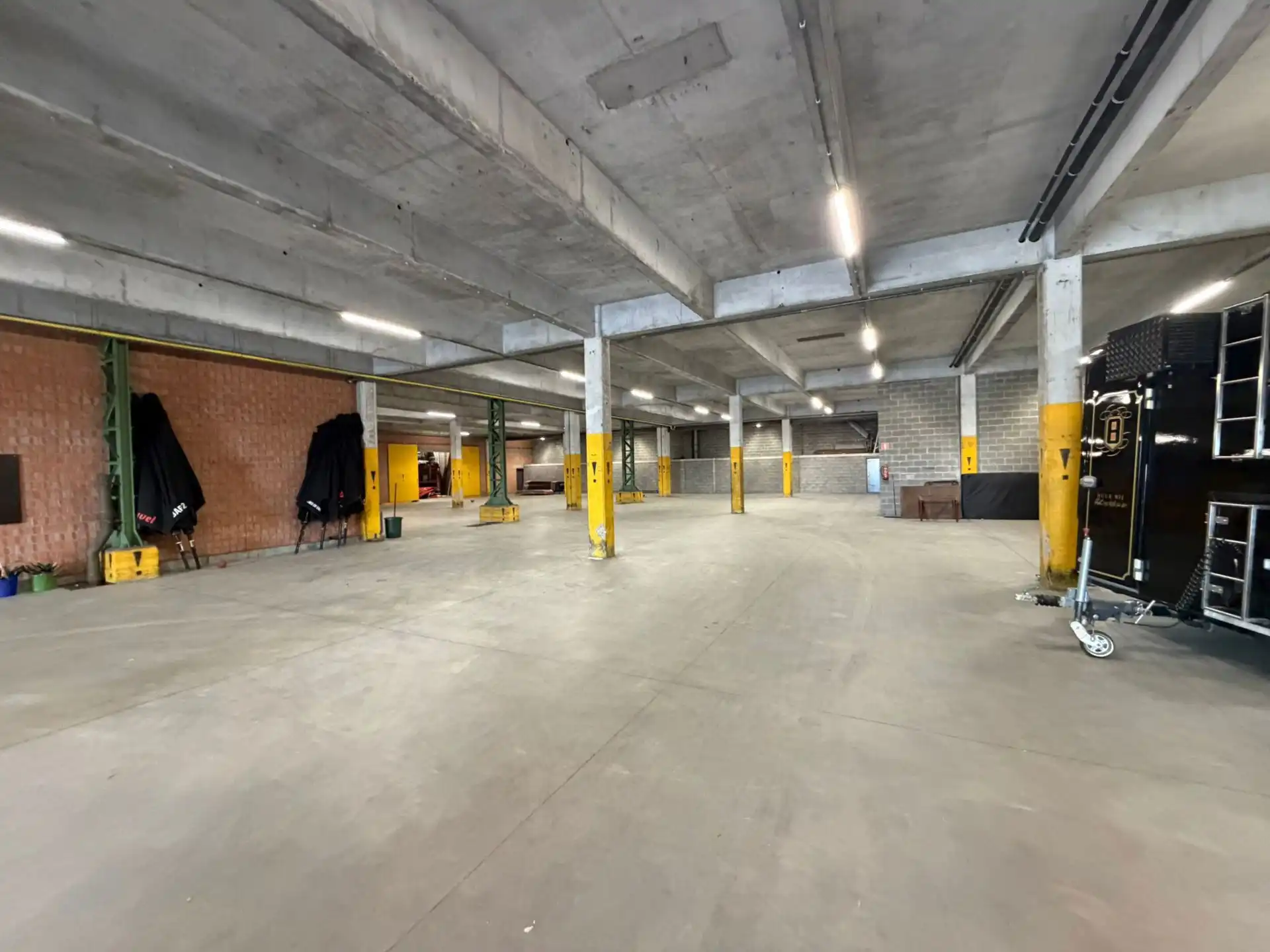 Bedrijfsvastgoed te koop foto 17
