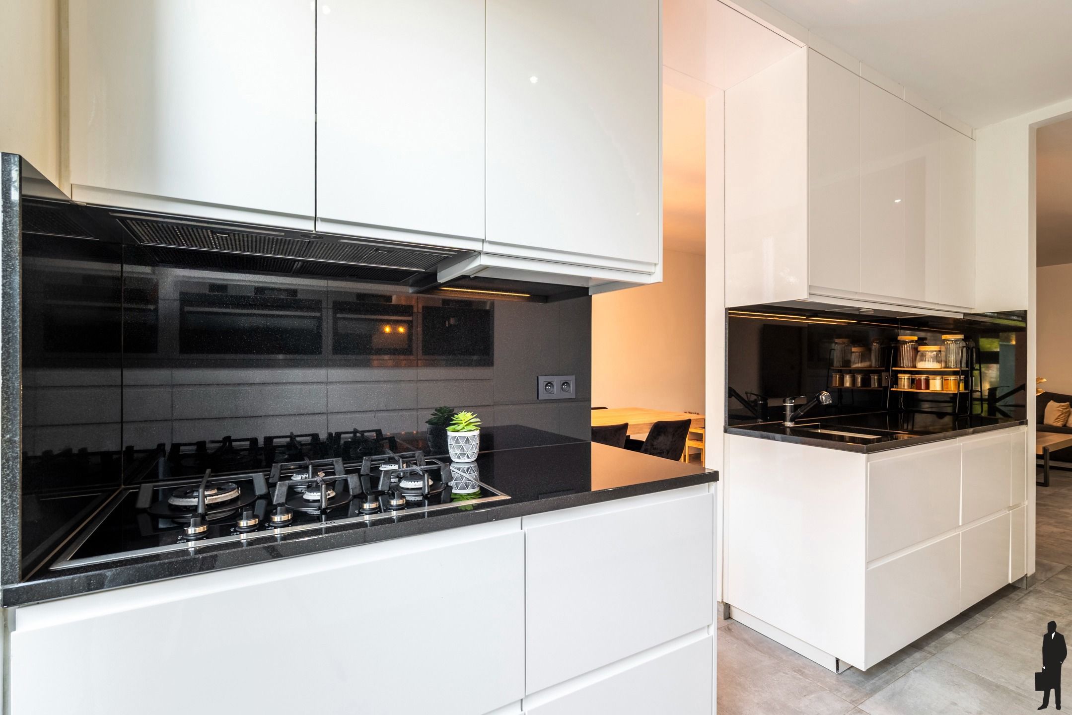 Welgelegen energiezuinige woning met 5 slpks en 2 badks foto 7