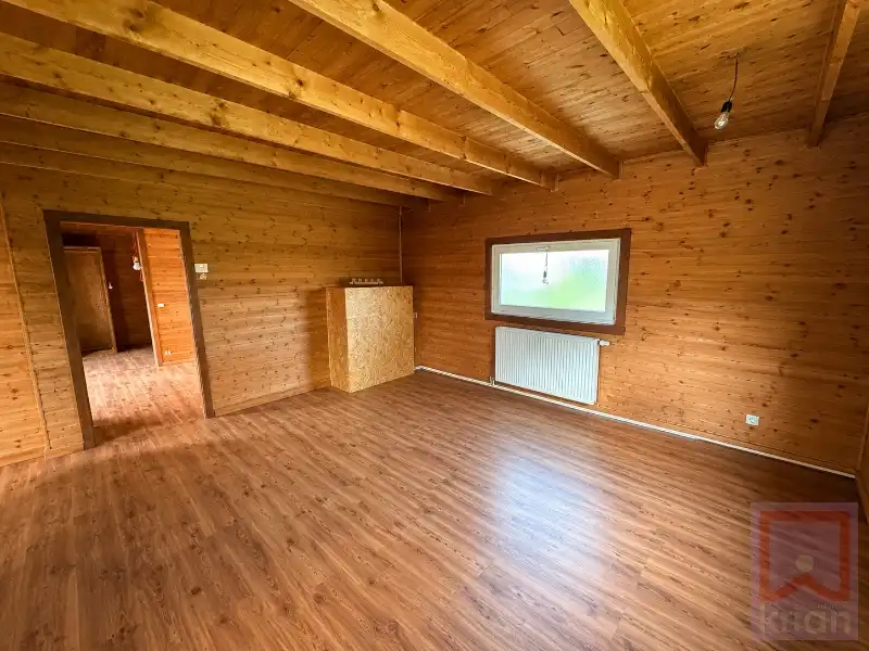 Unieke chalet met vijvers op ±1,4 ha! foto 13