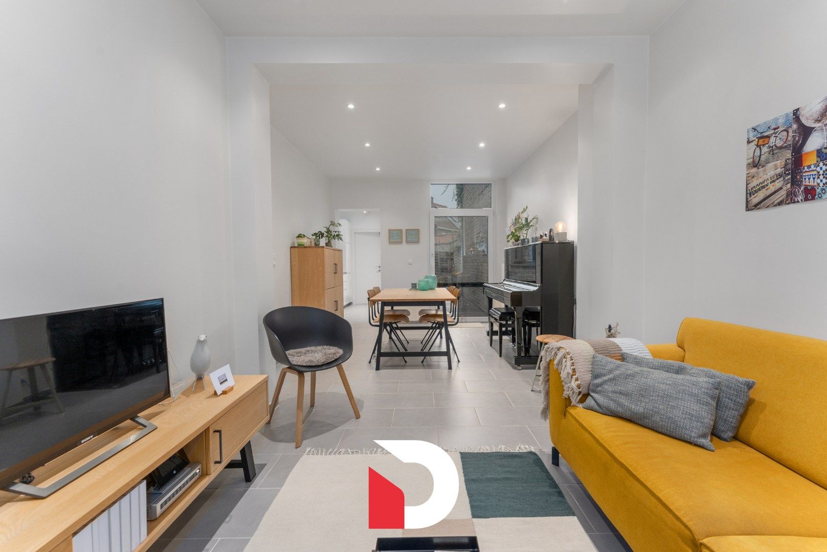 Instapklare woning in hartje Assebroek foto 4