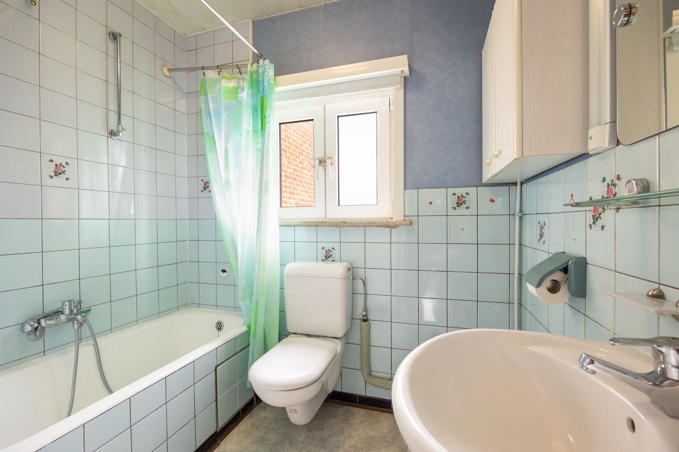 Te renoveren woning met zicht op velden in Grimbergen foto 11