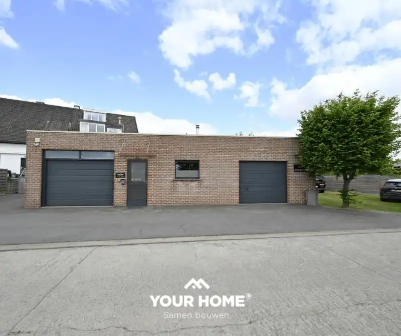 Te koop: Handelsruimte met 2 appartementen in Beveren-Leie (Waregem). foto 11