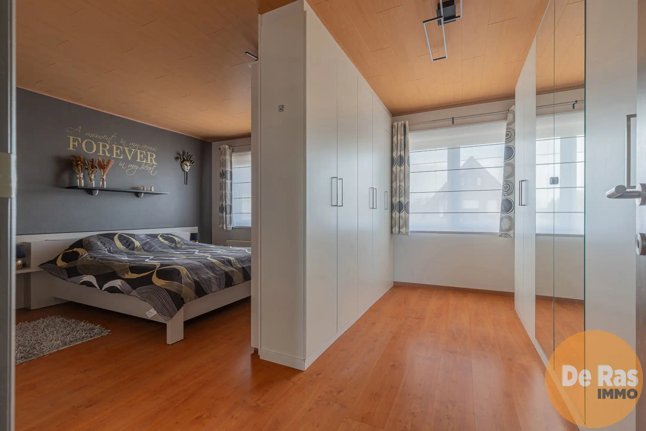 SCHELLEBELLE - Instapklare woning met prachtig verzicht  foto 16