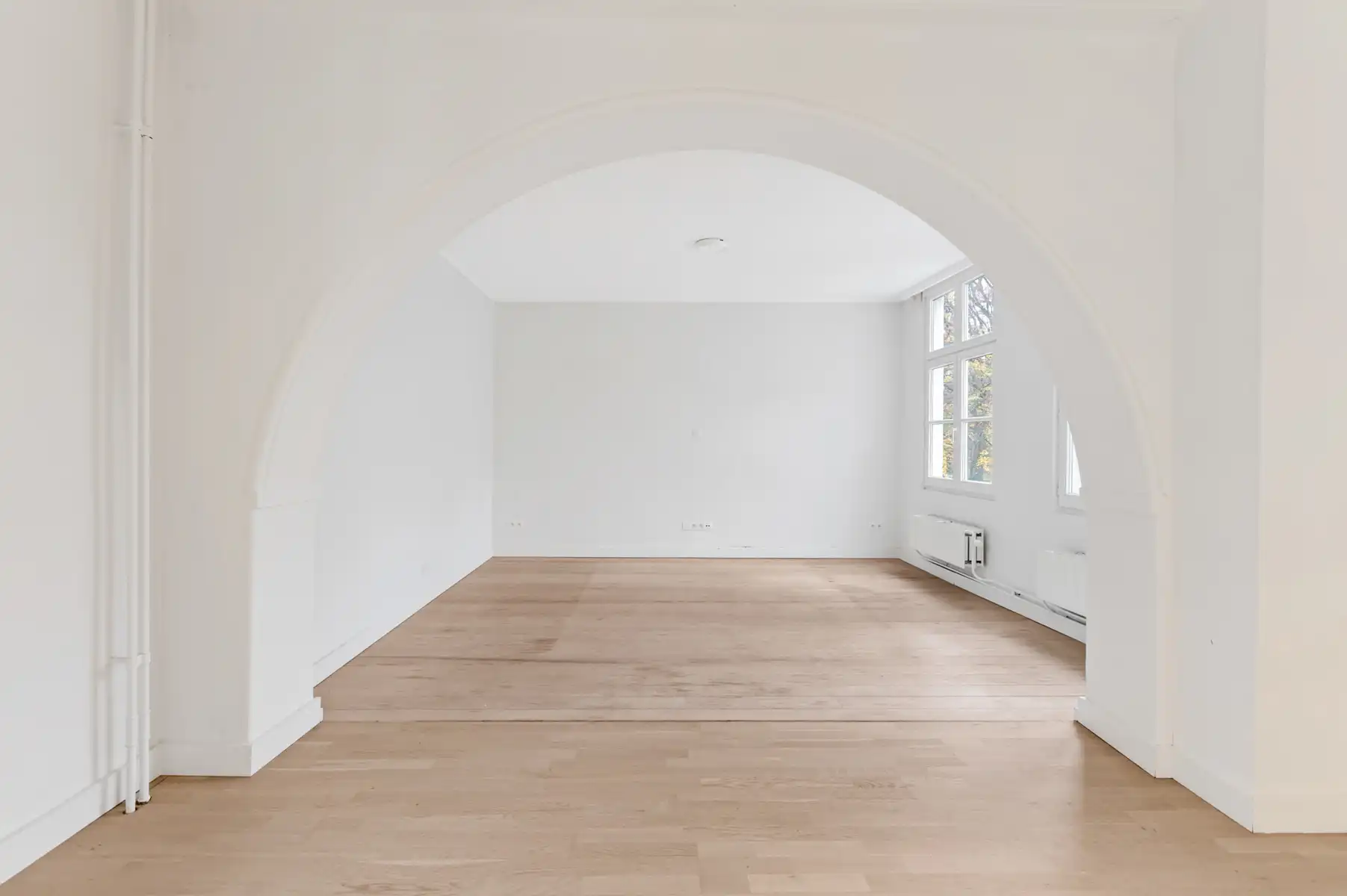 Unieke pastoriewoning in parktuin met uniek uitzicht foto 12