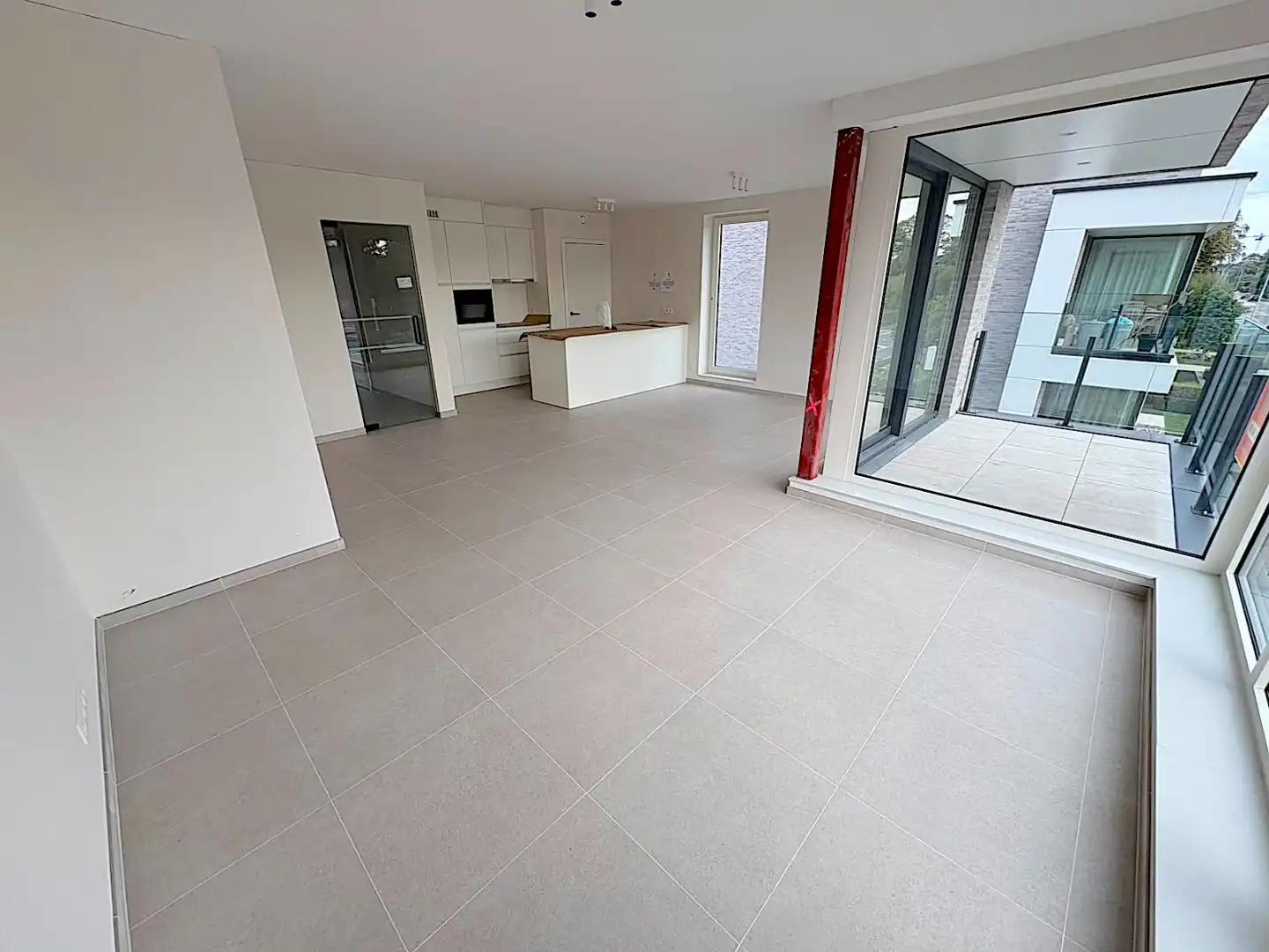 Nieuwbouwappartement met garage te Sint-Michiels foto {{pictureIndex}}