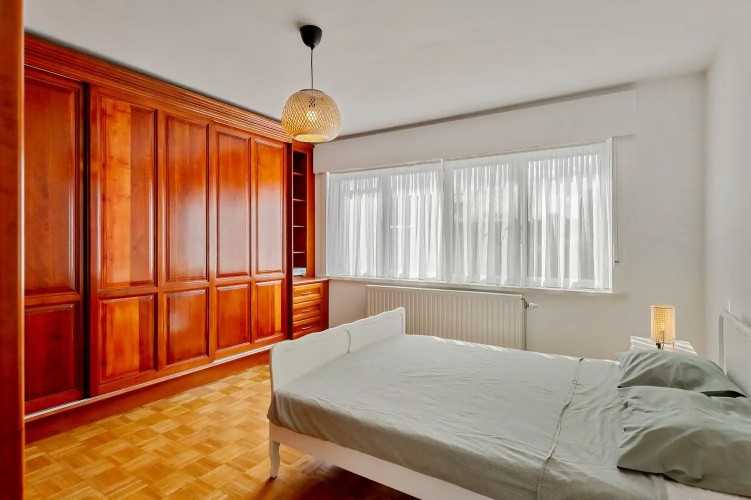 Goed gelegen woning met 4 slaapkamers, 2 badkamers, een garage met een autostaanplaats ervoor en een zuidwest georiënteerde tuin te Kessel-Lo! foto 28