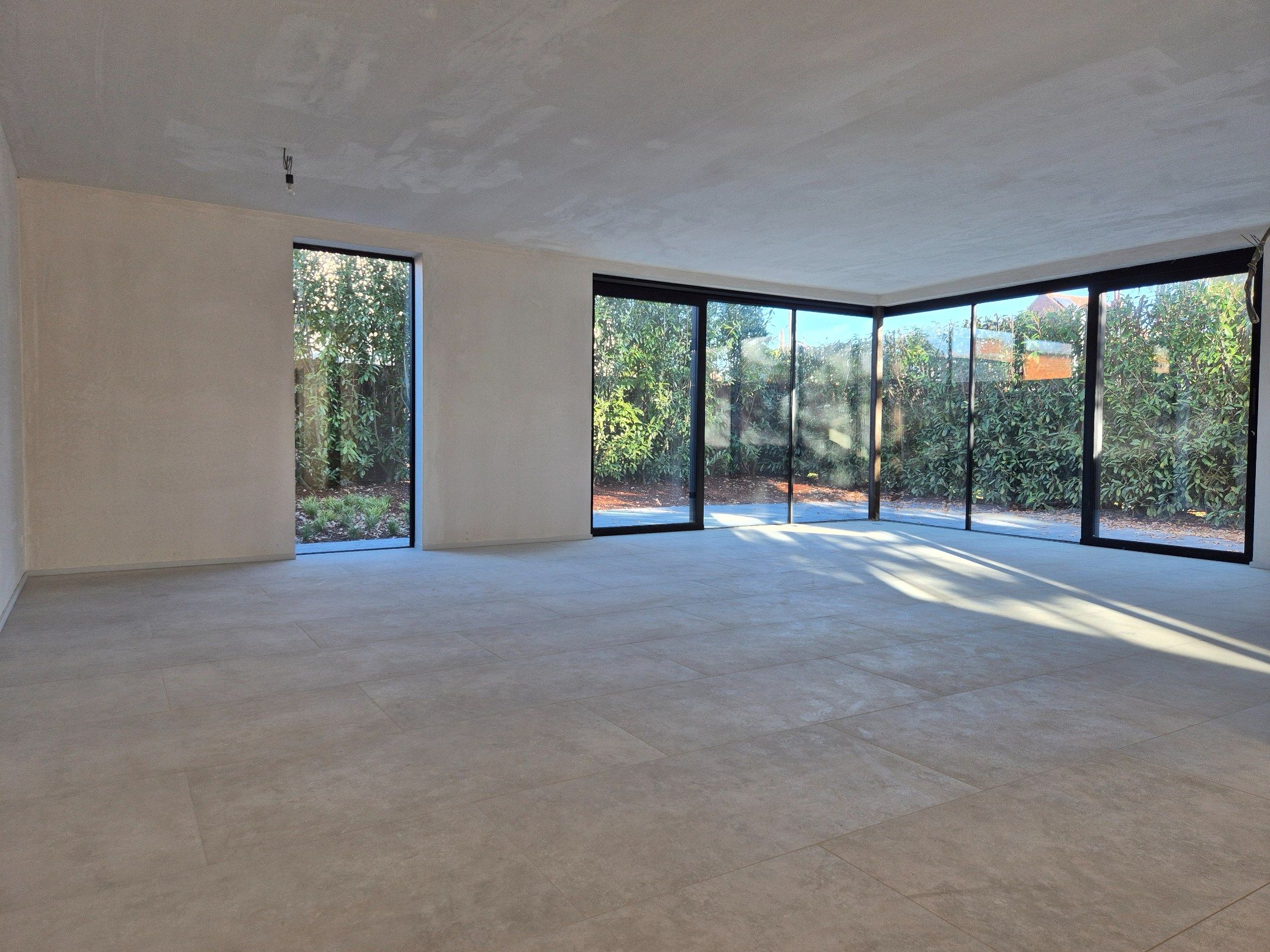 Nieuwbouwwoning met 3 slaapkamers en tuin foto 6