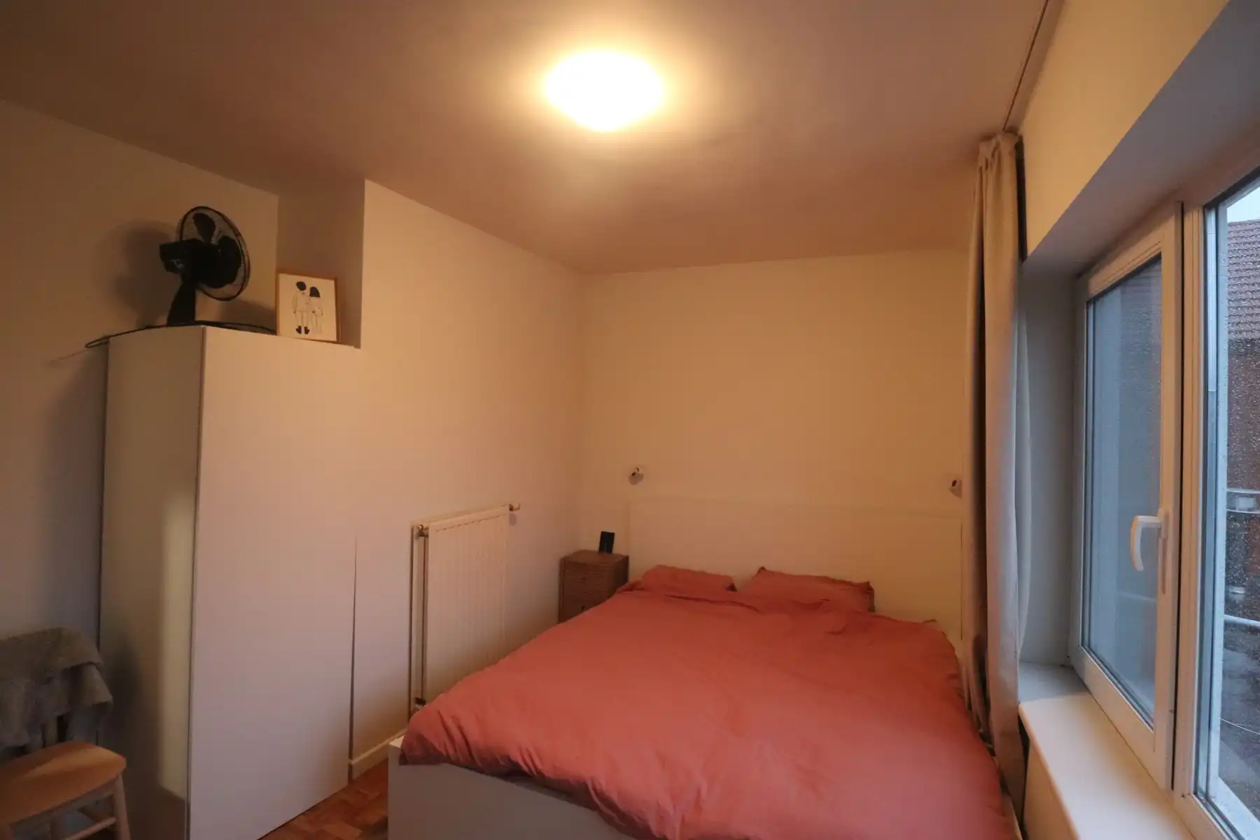 Stadswoning met 3 slaapkamers en tuin. foto 9