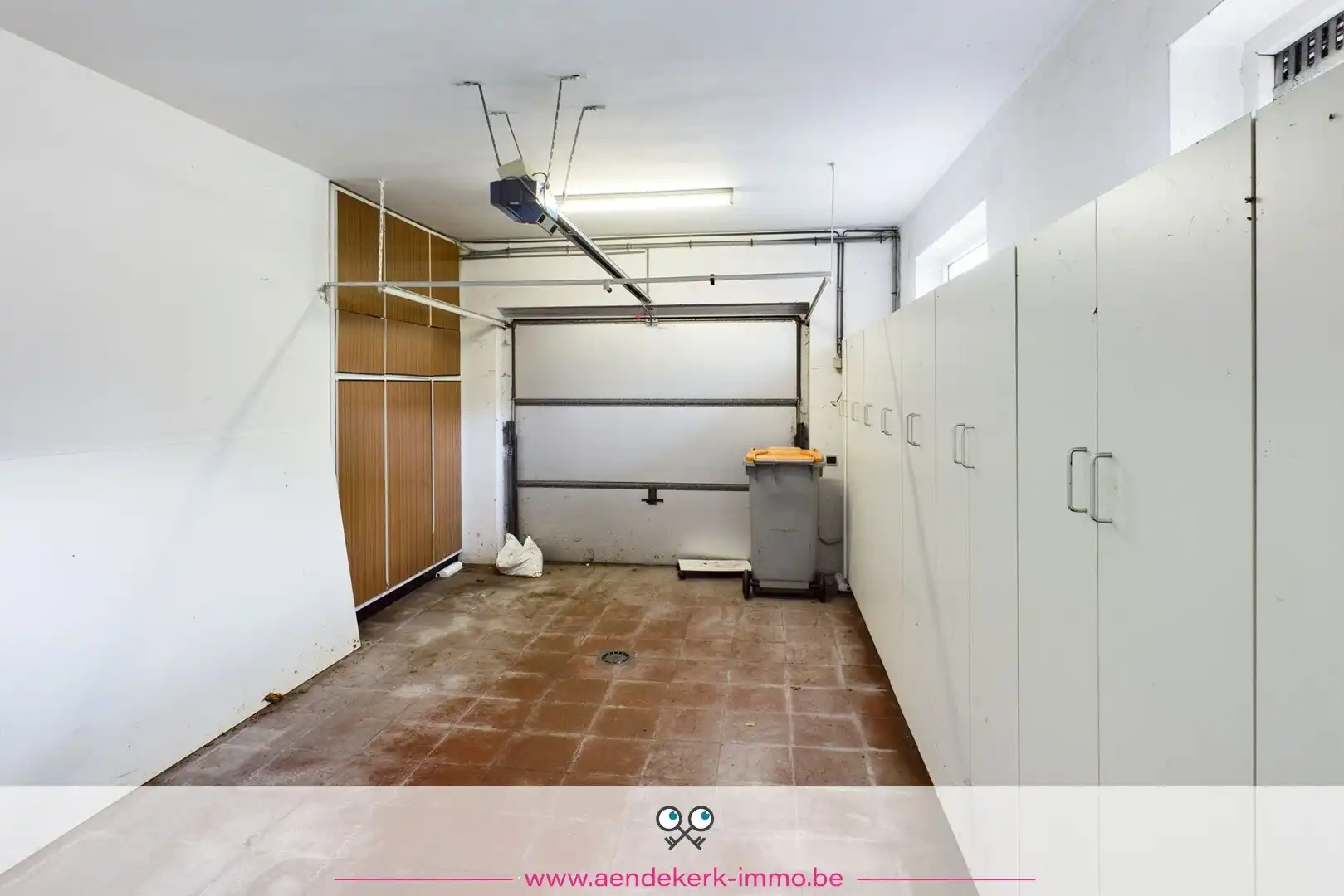 Woning met handelsruimte in het centrum van Kinrooi foto 25