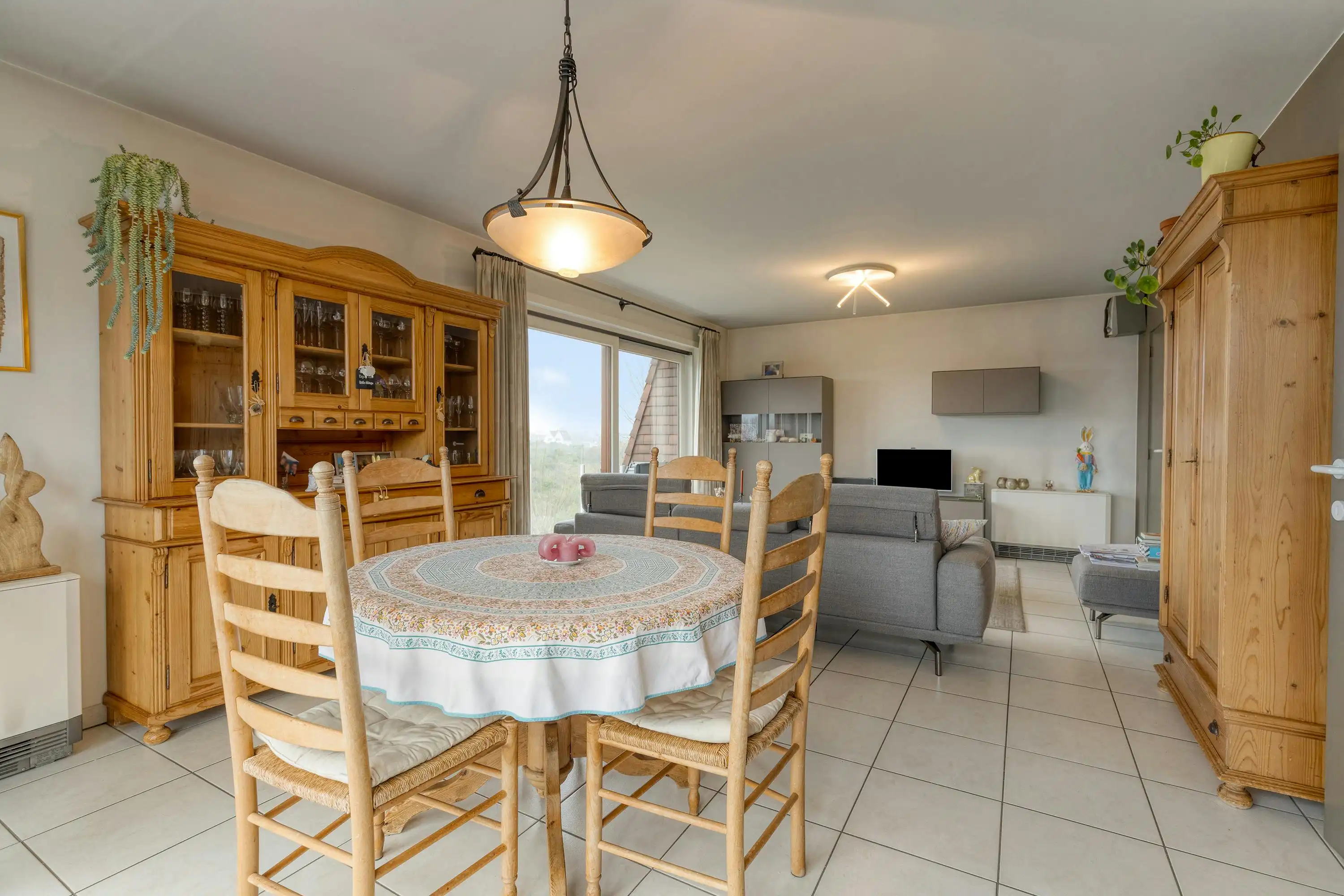 Lichtrijk appartement met panoramisch zicht in Oostduinkerke foto 7