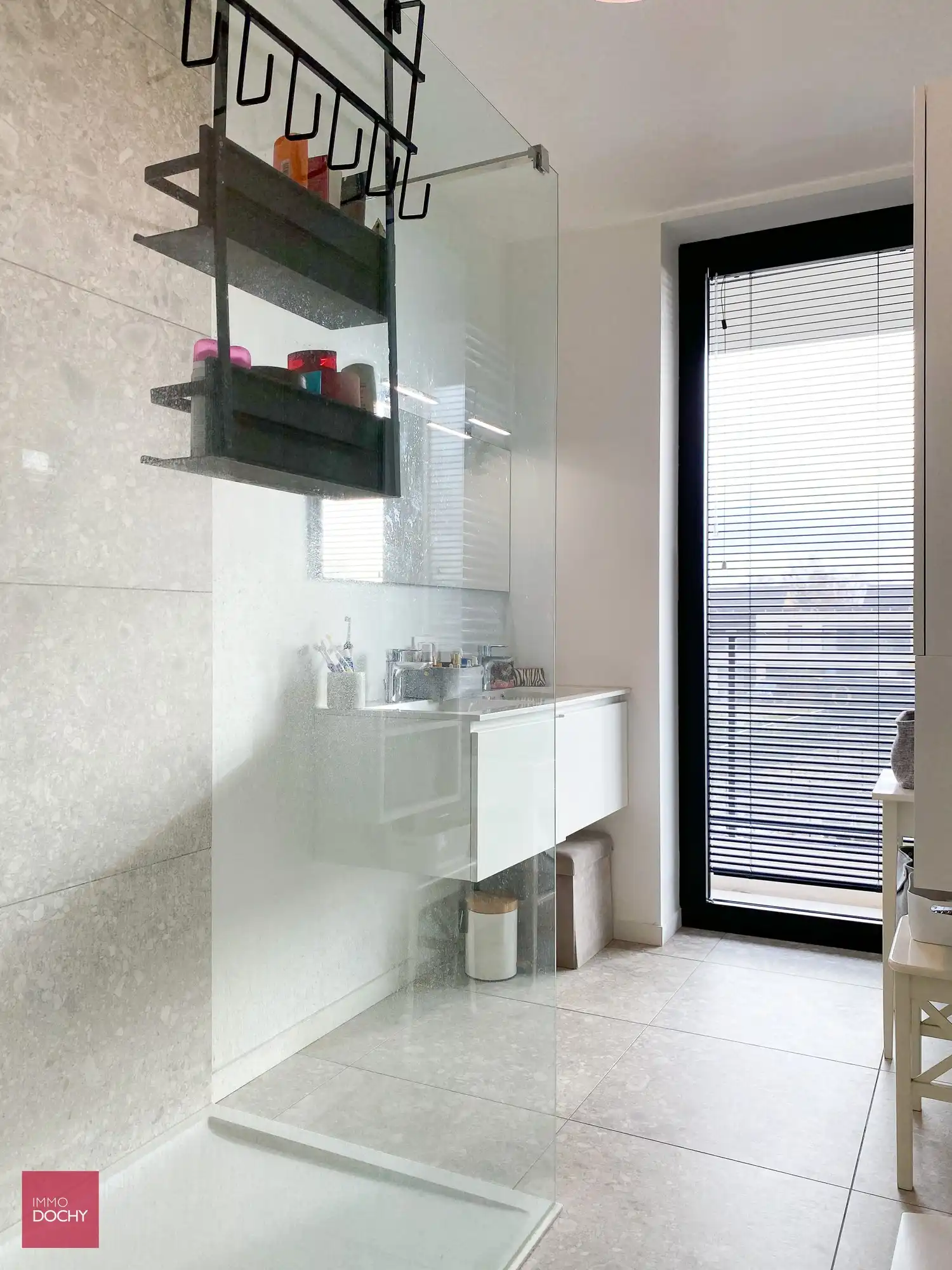 Recent luxueus ingericht appartement met frontaal zicht op Leie | Spinnerijstraat foto 9