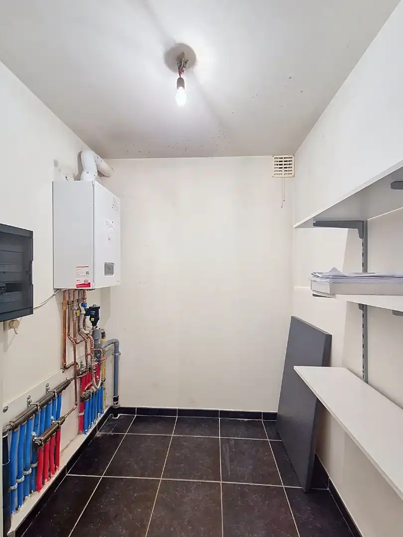 Appartement met 2 slpks en garage foto 8