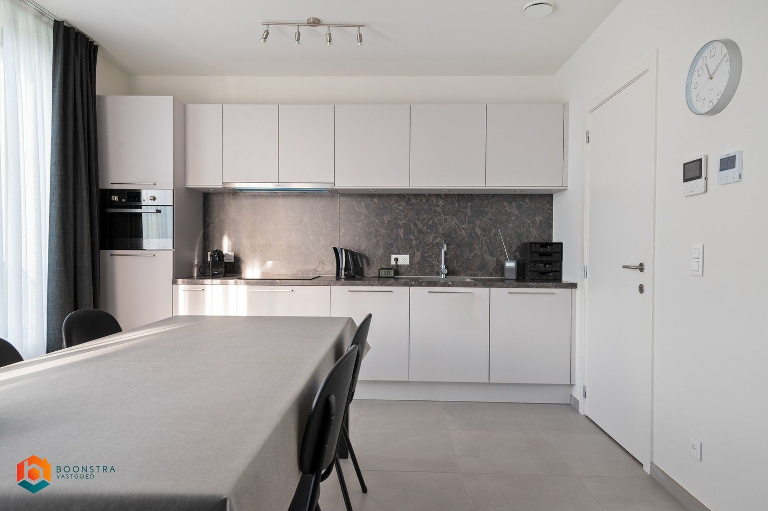 Recent app. met 1 slpkr en garage te Lier foto 4