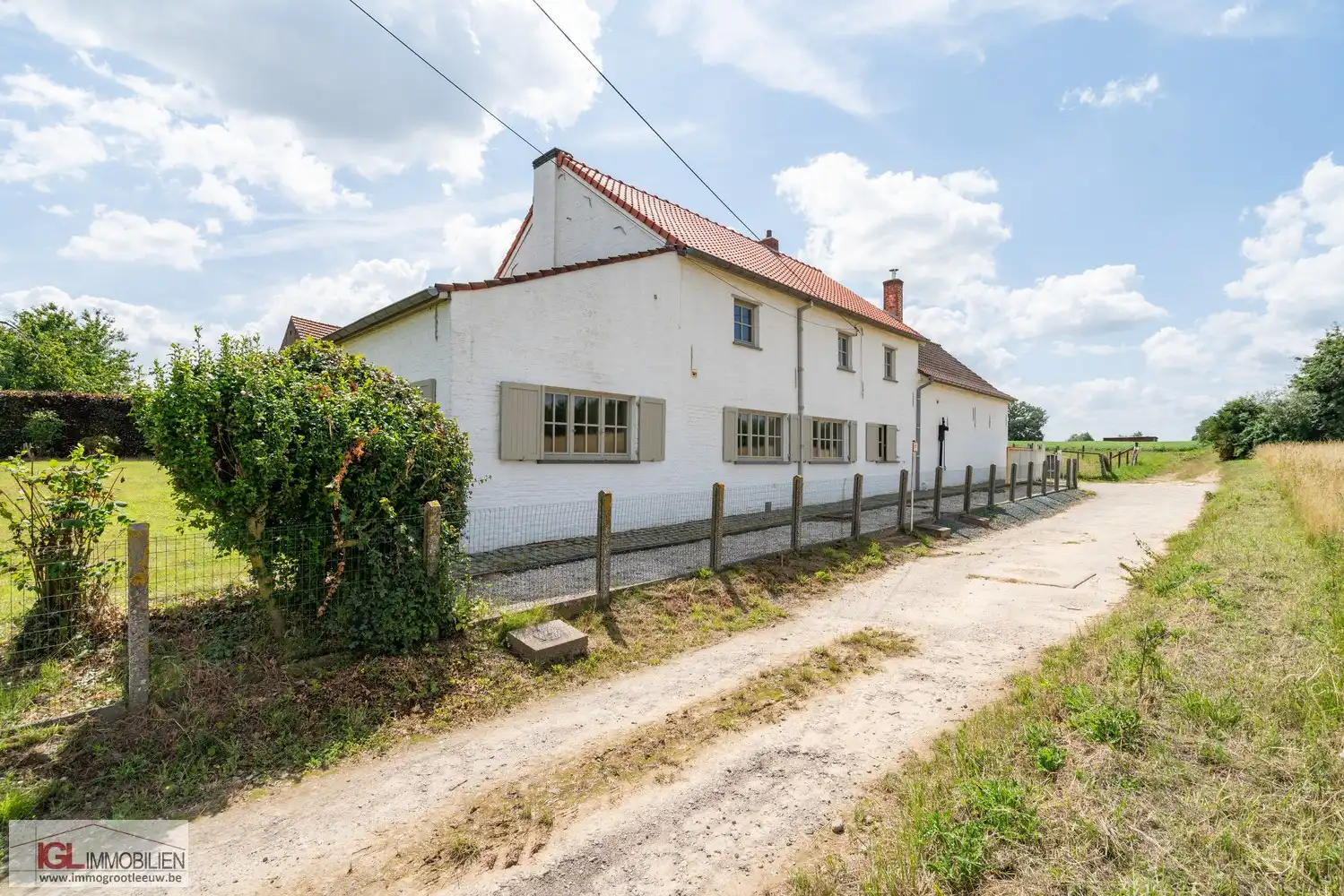 Charmante gerenoveerde hoeve met 4 slaapkamers! foto 26