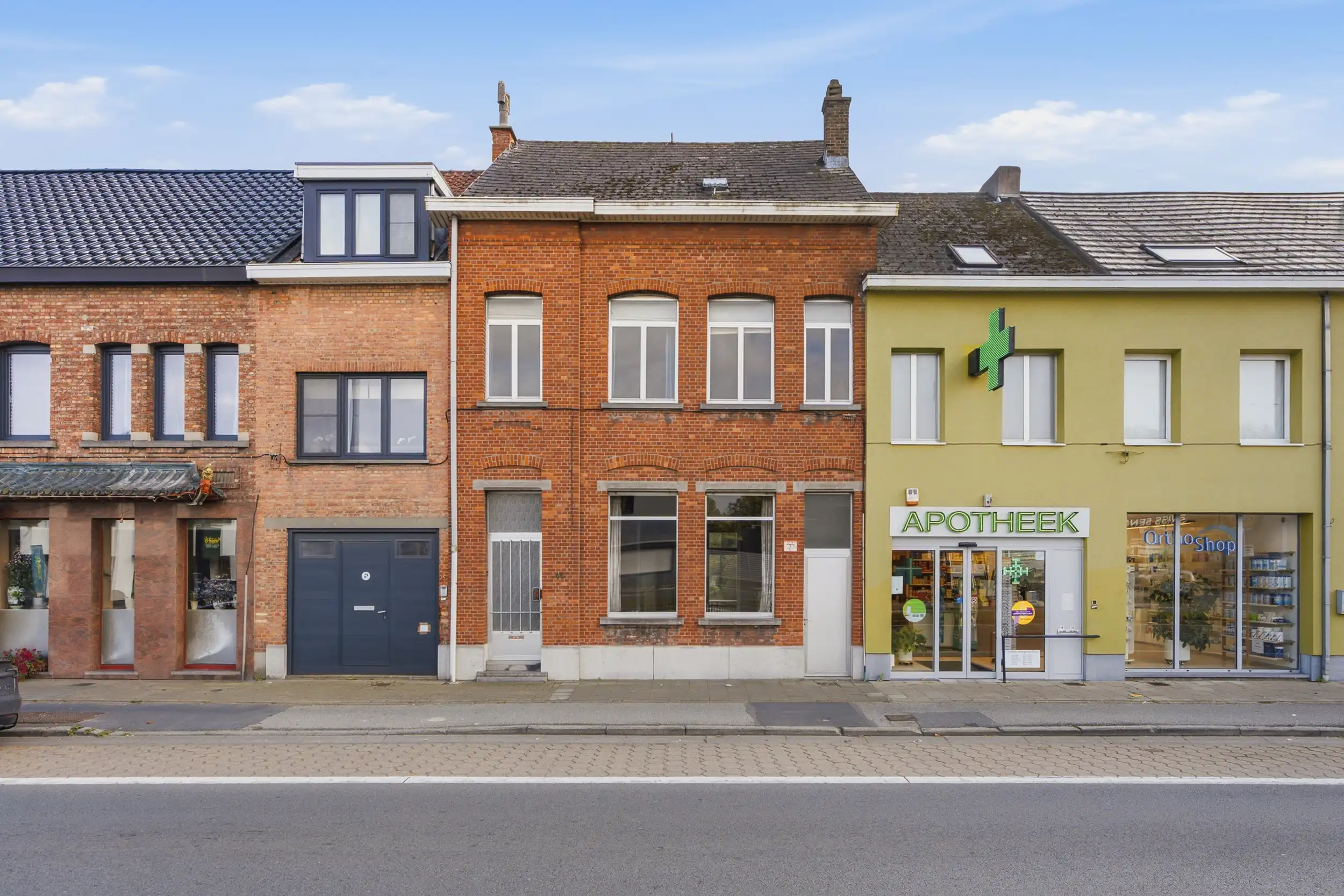 Hoofdfoto van de publicatie: Charmante te renoveren woning op een perceel van 1.853 m²
