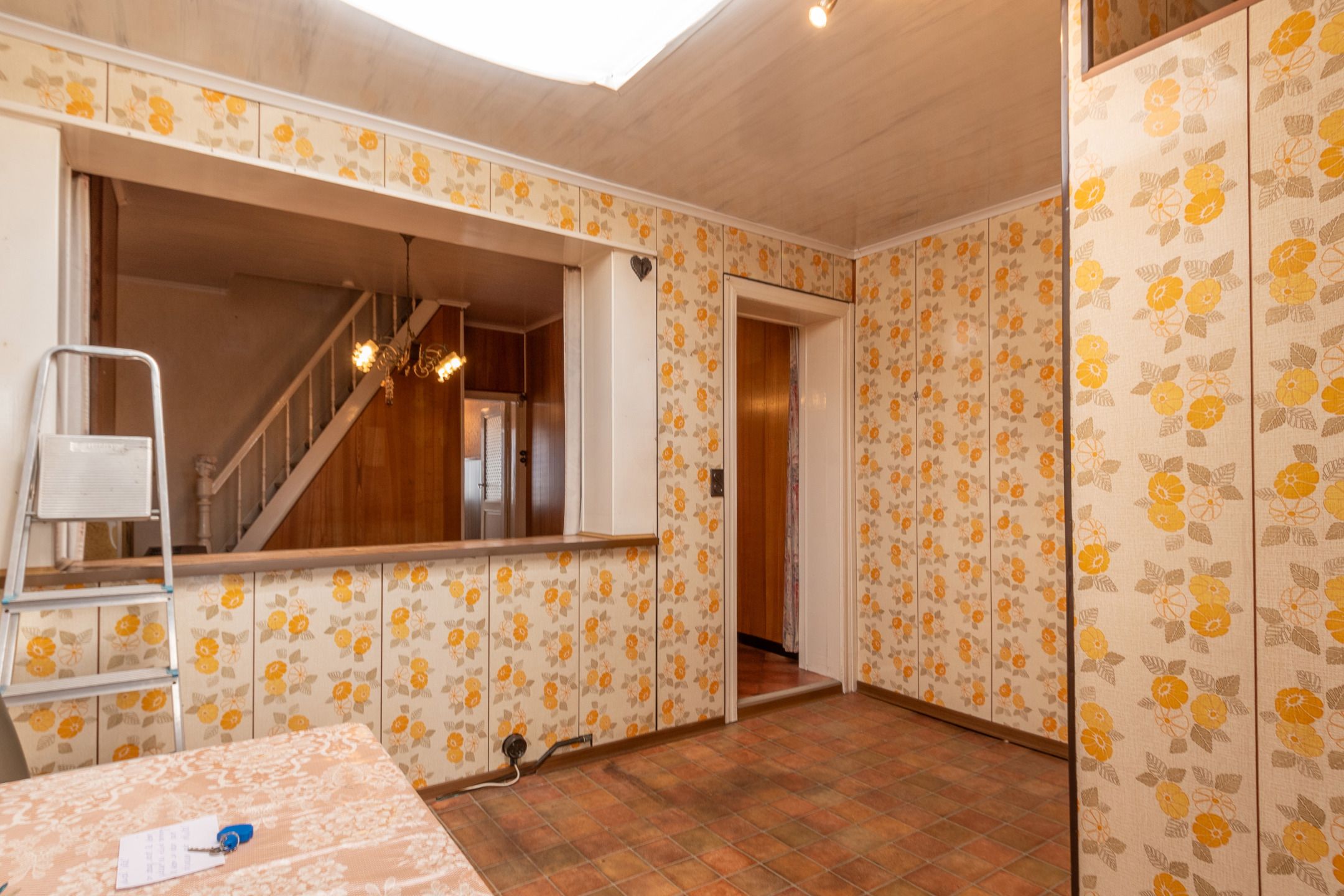 Te renoveren woning op centrale locatie foto 8