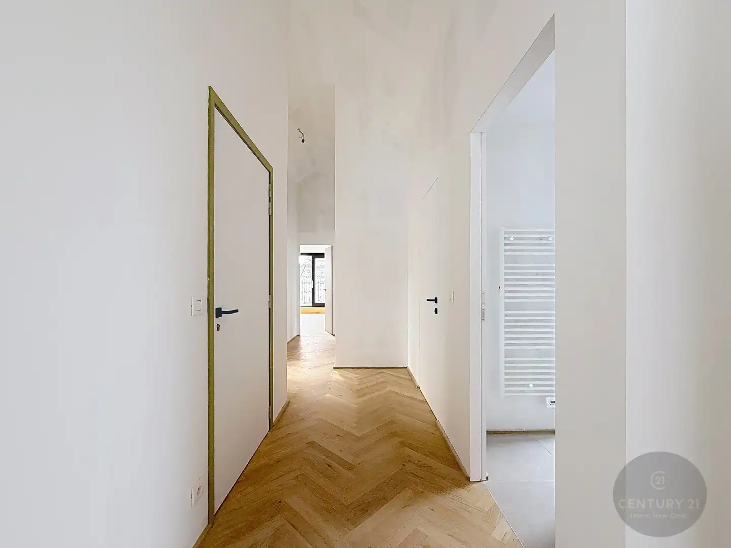 LOFT / PENTHOUSE ST GILLIS KWARTIER foto 5