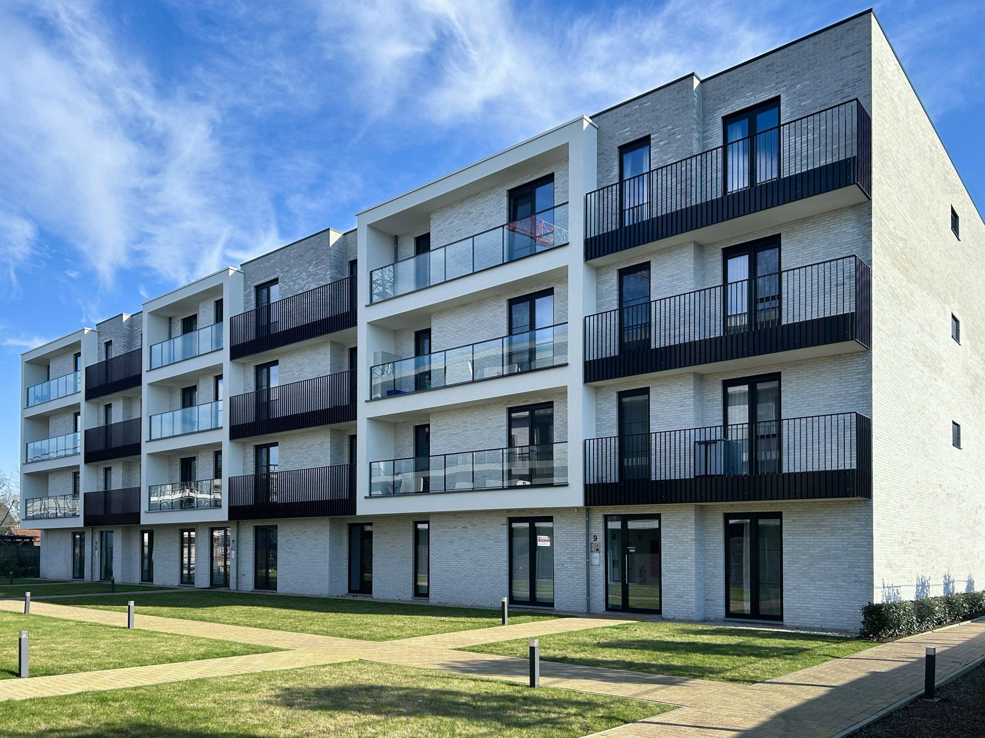 Knap energiezuinig appartement met tof terras foto 22