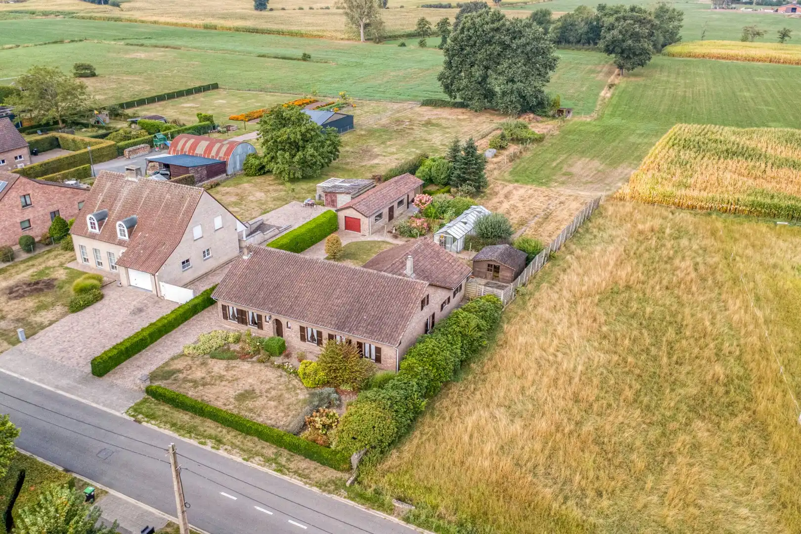 Karaktervolle woning met 3 slaapkamers op een ruim perceel met tal van mogelijkheden foto 28