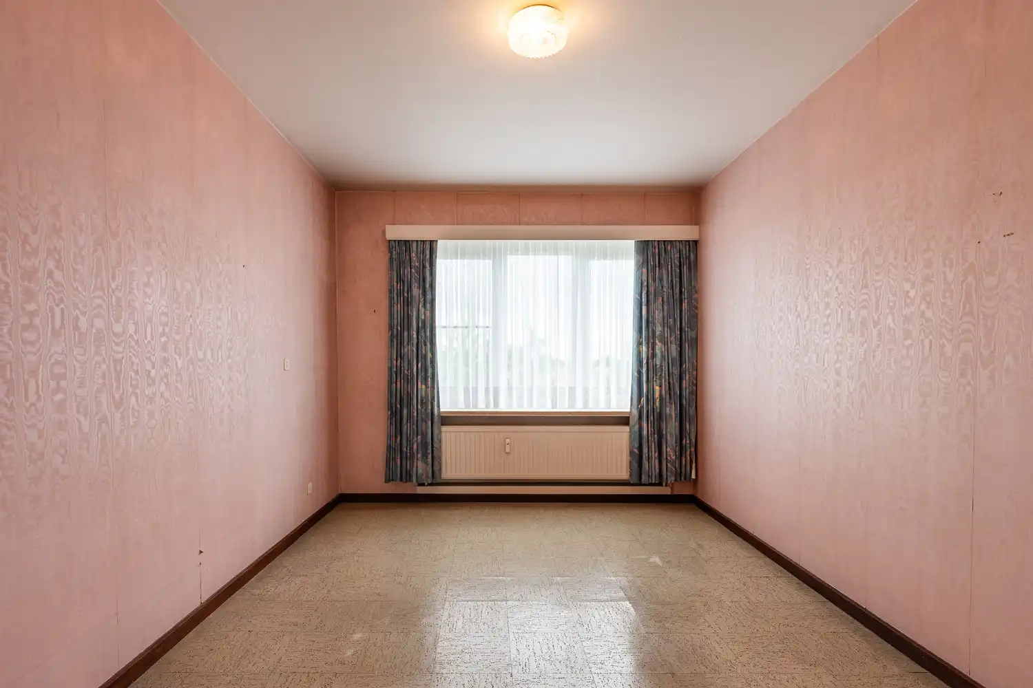 Ruim appartement in centrum Eeklo met 2 slpks foto 14