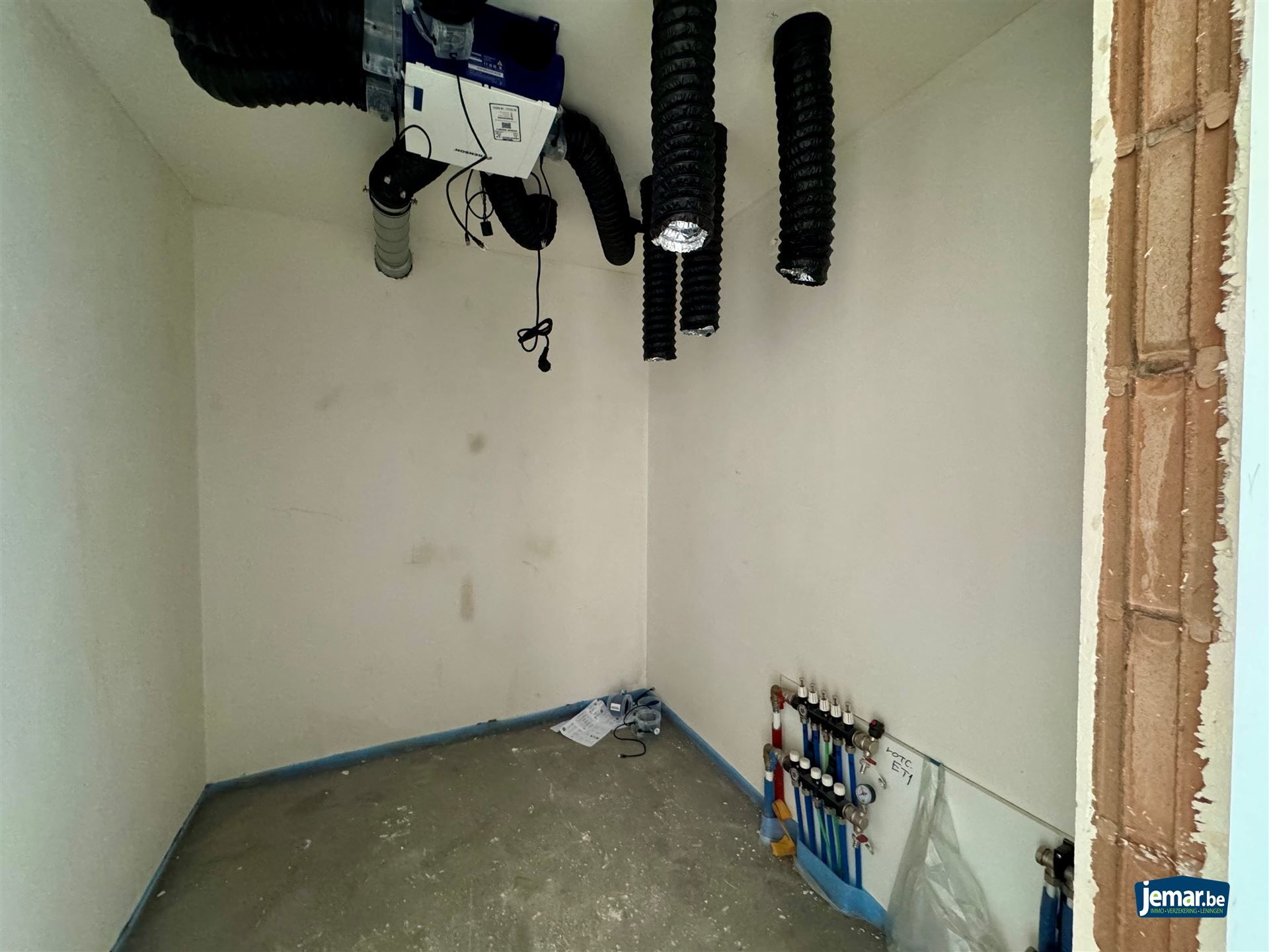 Nieuwbouwwoningen - instapklaar, energiezuinig, prachtige ligging en 3 slaapkamers foto 13