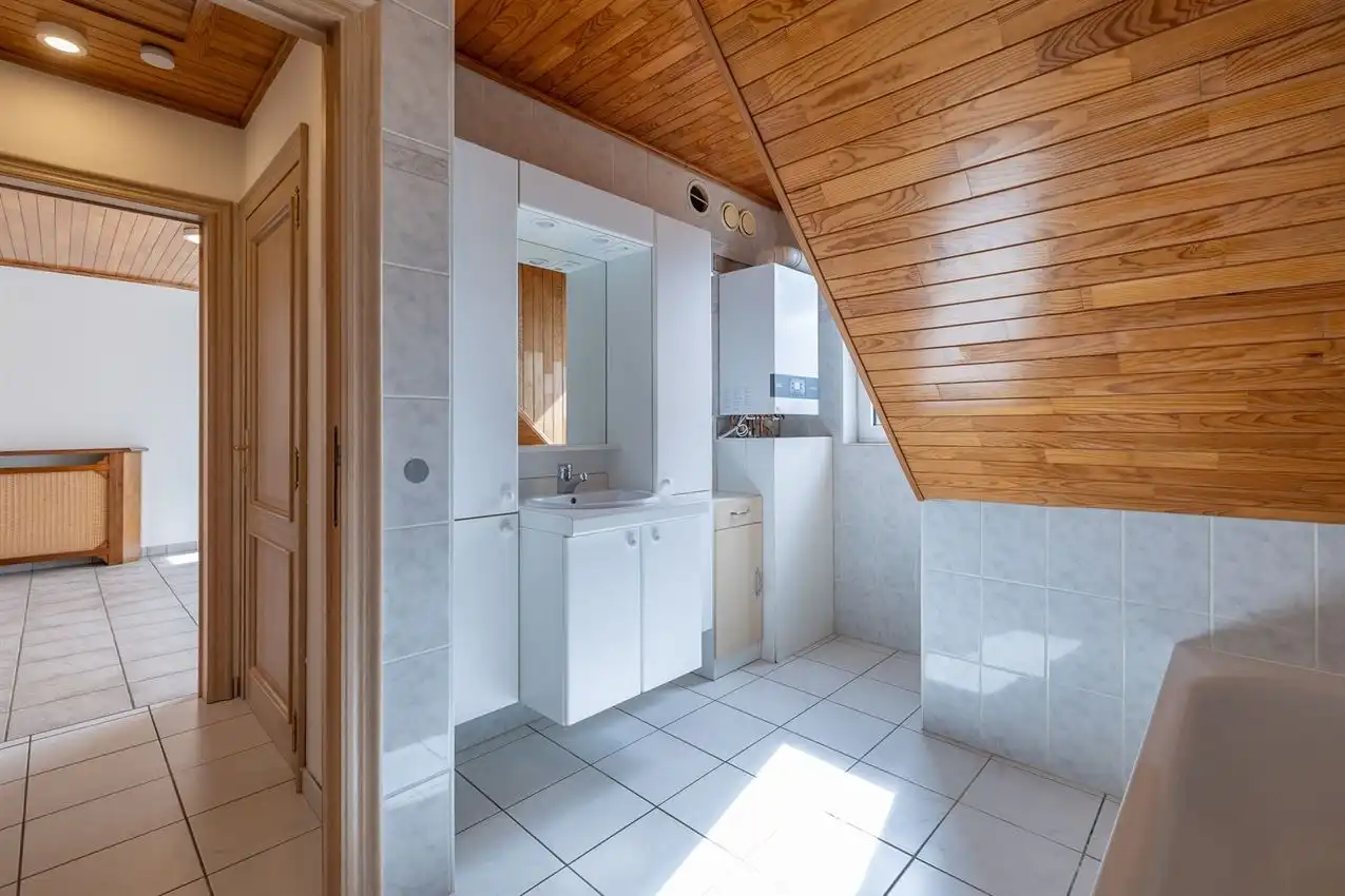 Appartement met ruim terras en garage in centrum foto 12