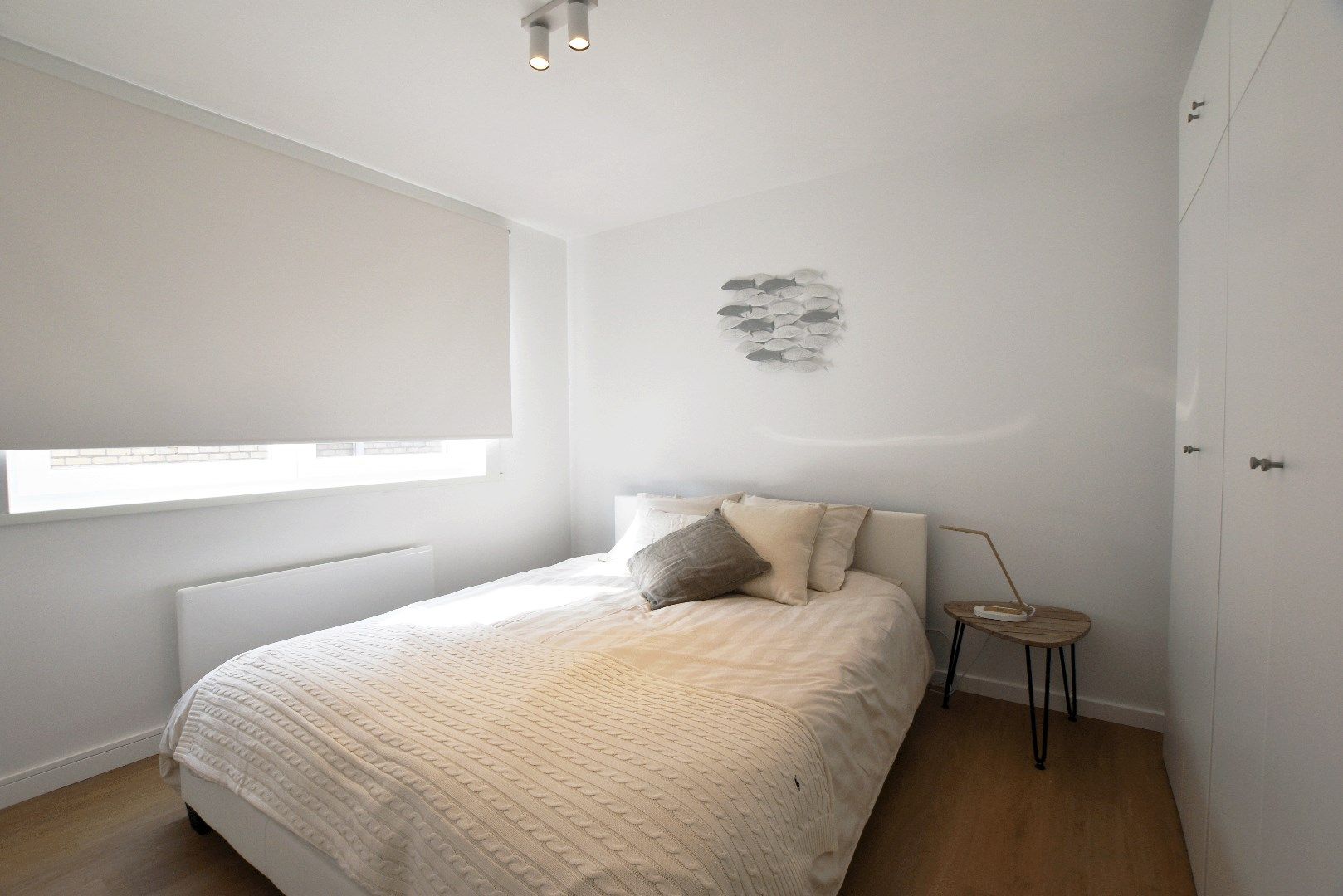 Mooi gemeubeld appartement rustig gelegen, doch centraal foto 6