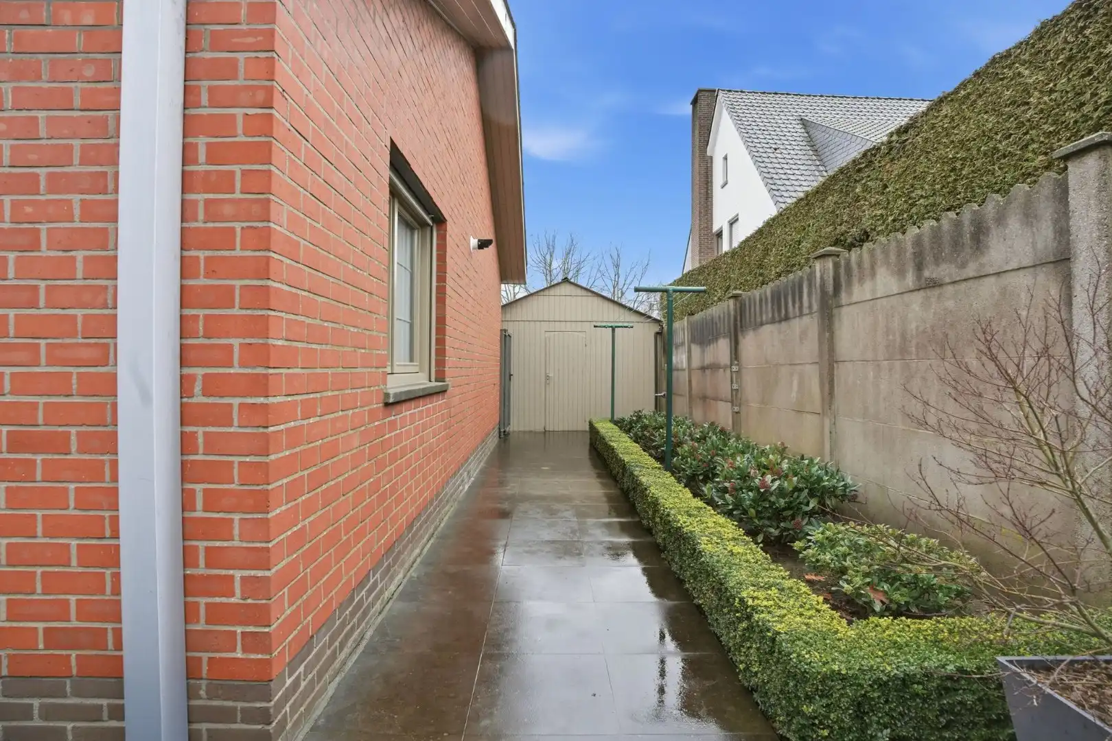 Charmante gelijkvloerse woning met tuin en garage foto 20