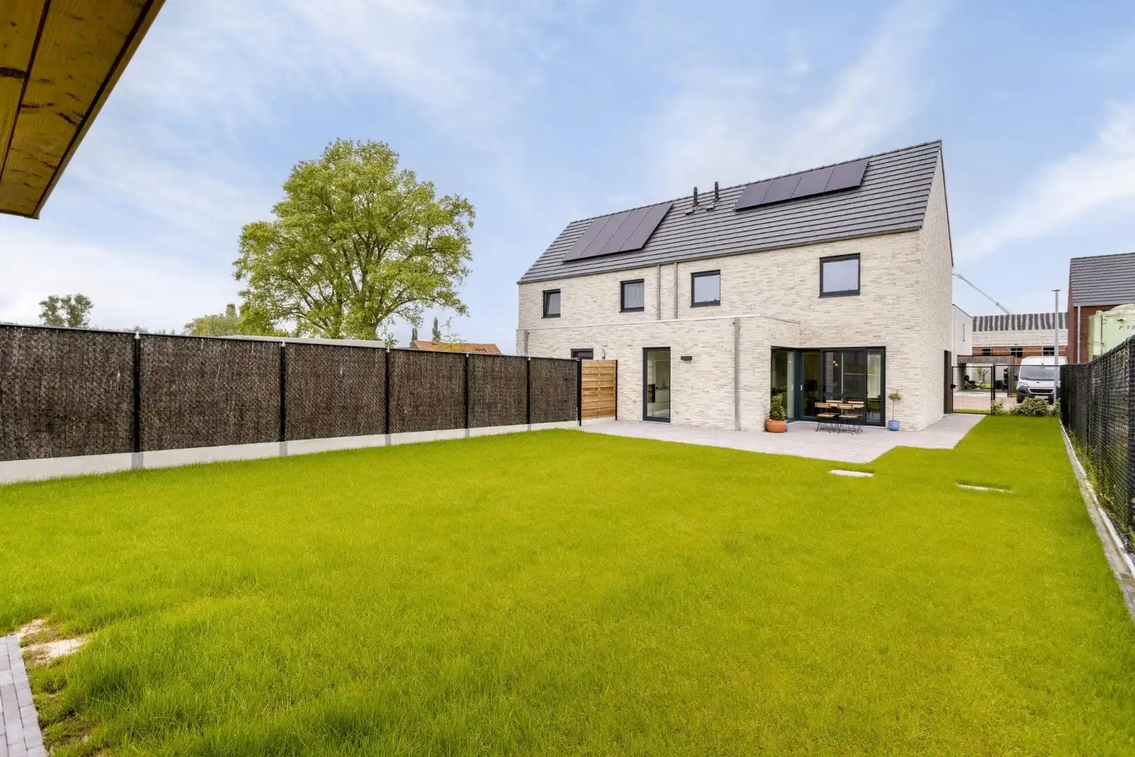 PRACHTIGE HOB MET 3 SLPKS EN TUIN foto 13