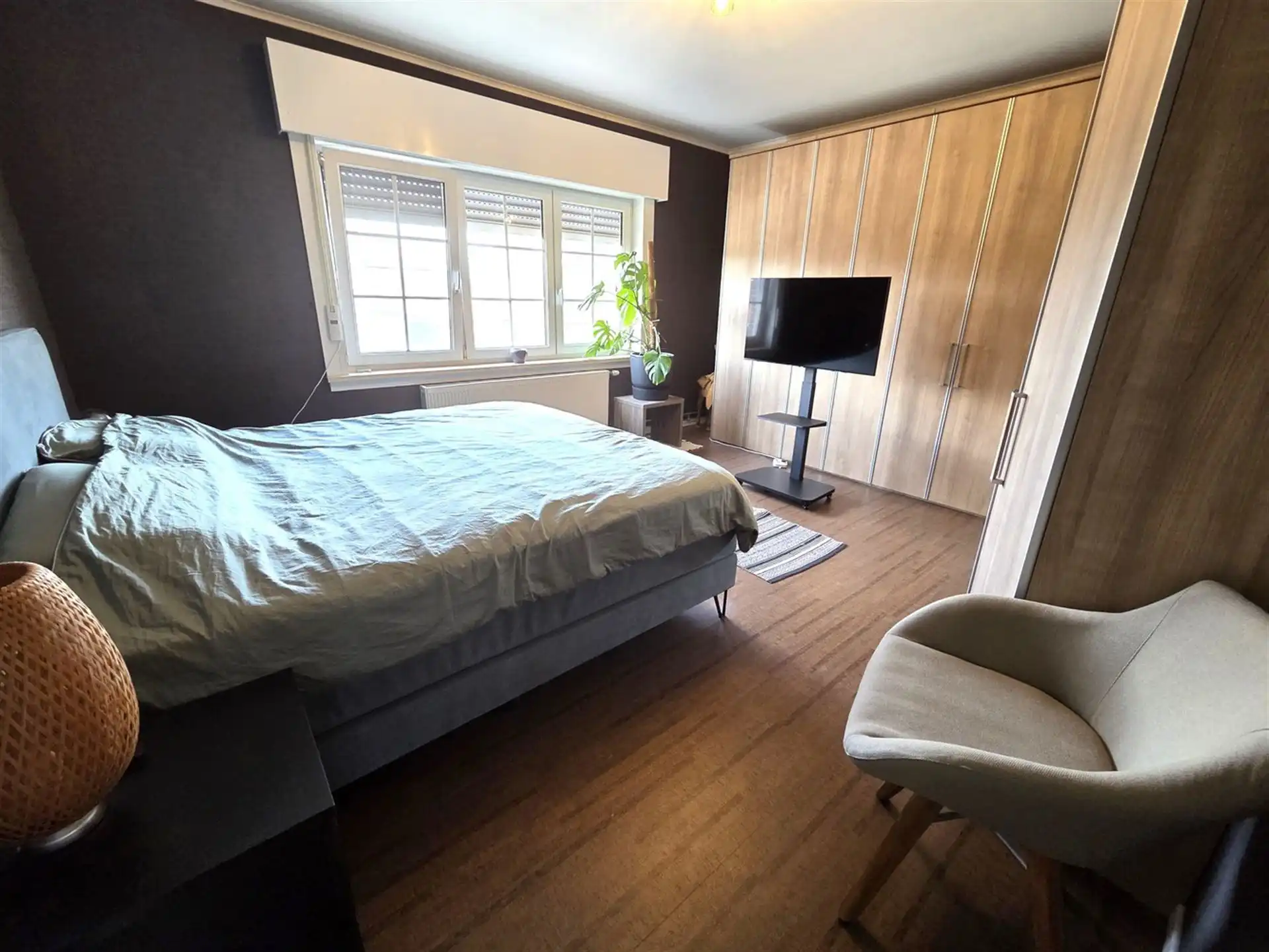 Leuke woning met 3 slaapkamers, garage en bijgebouw in de tuin foto 7