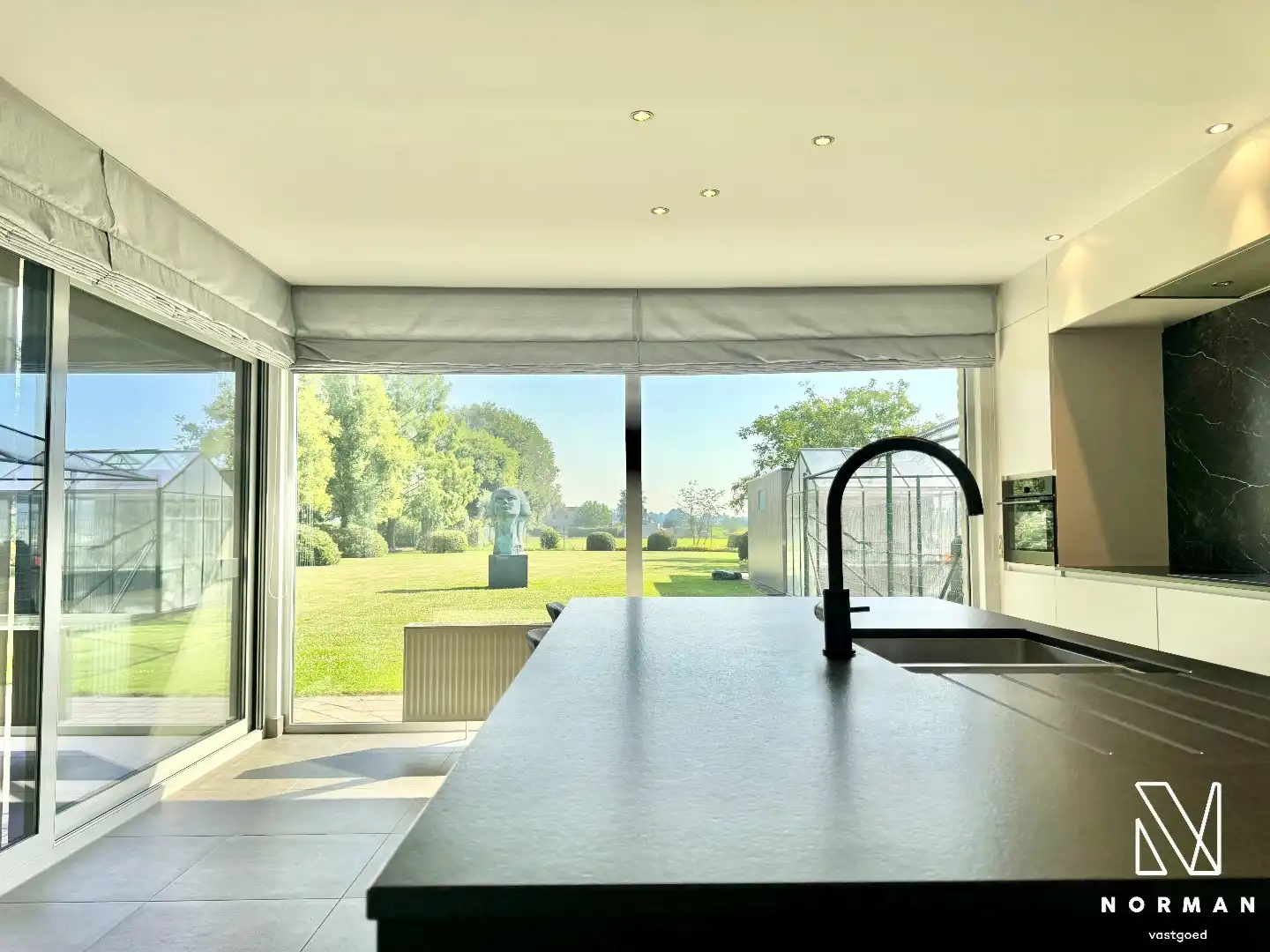 Prachtig domein met volledig instapklare villa, grote tuin en weide in Hulste foto 11