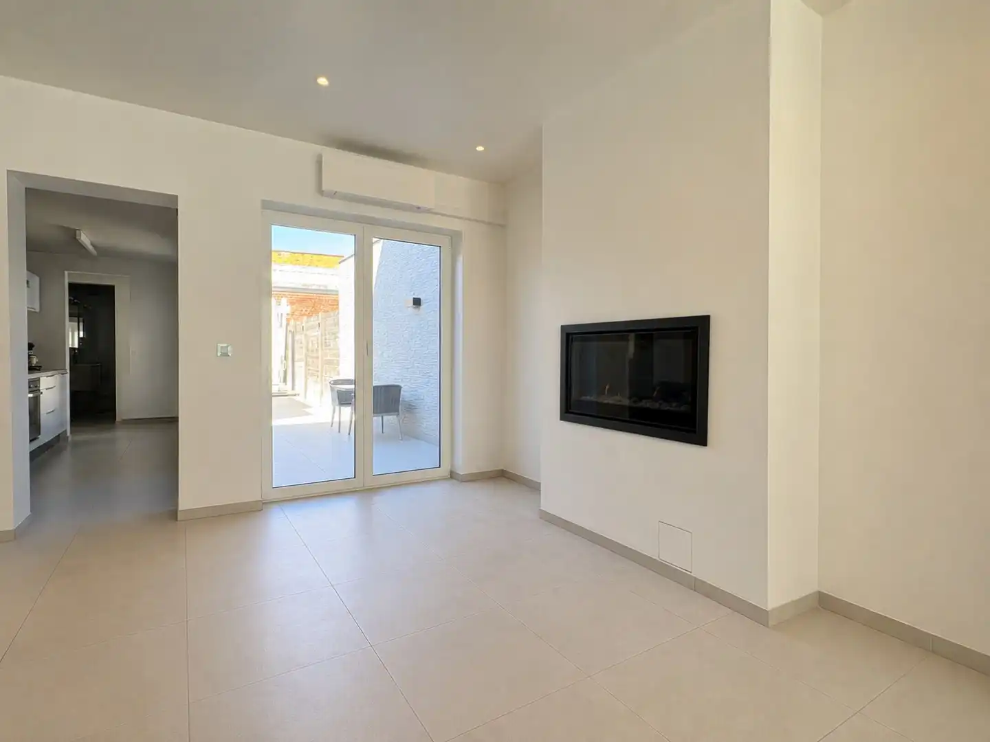 Volledig gerenoveerde woning (EPC B) met 3 slaapkamers in Kortrijk foto 2