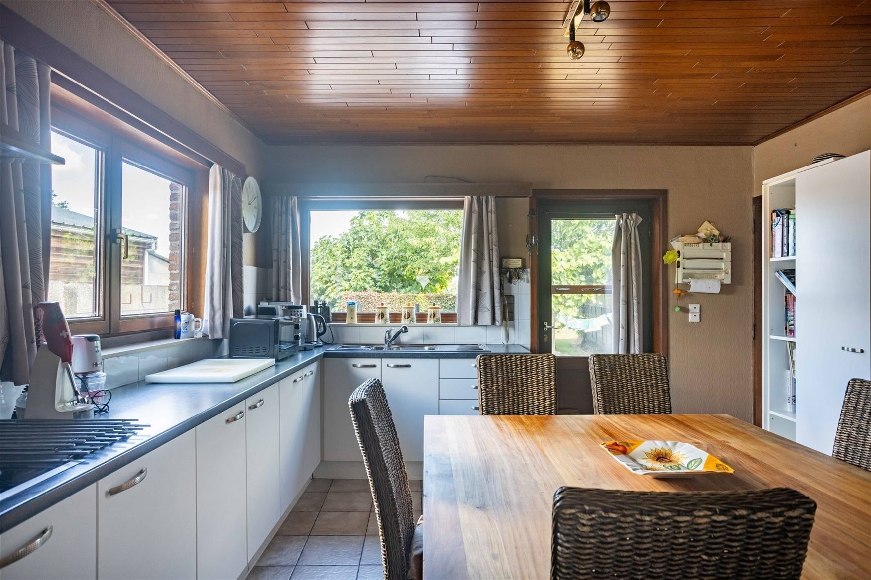 Landelijke woning met potentieel foto 10