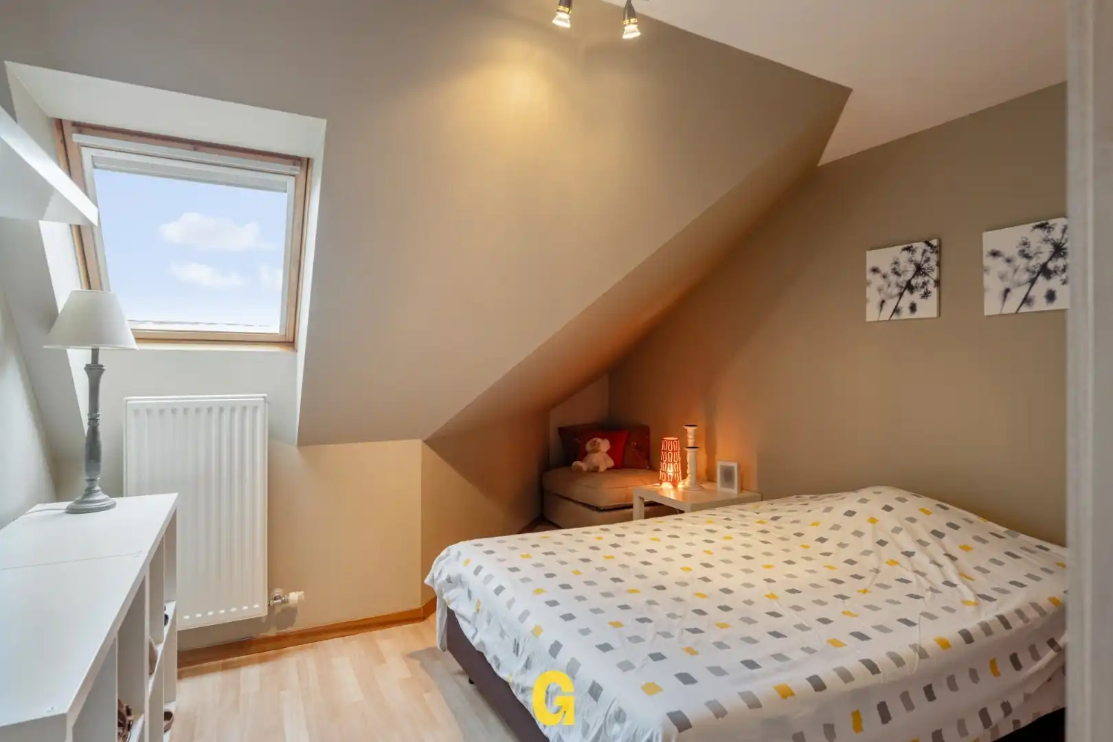 Leuk ingedeeld duplexappartement met 3 slaapkamers, mezzanine en standplaats te Beverst foto 28
