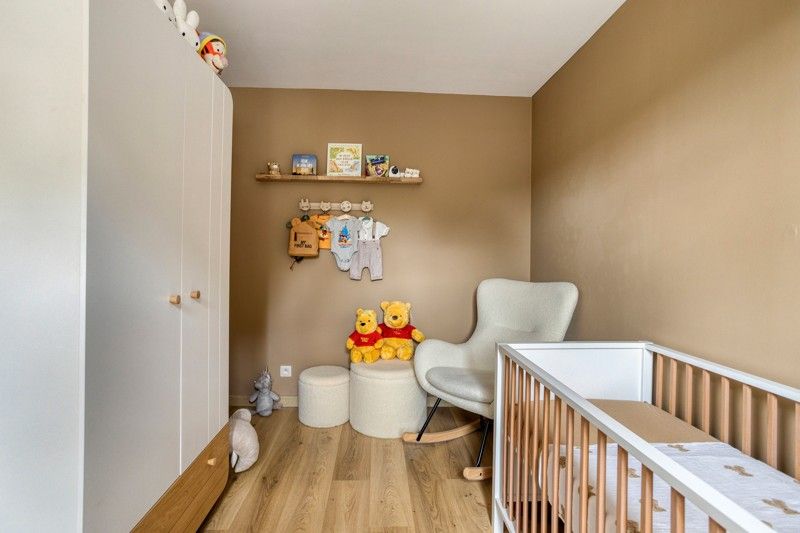 Gerenoveerde halfopen woning met 3 slaapkamers, zonnige tuin en inpandige garage in hartje Wakken! foto 24