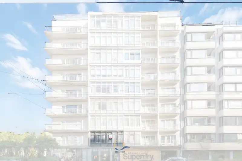 Gerieflijke studio van 52m2 op centrale ligging aan het Marie-José plein foto 16